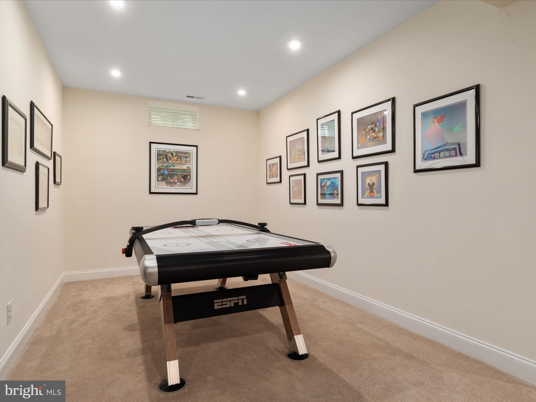 GROVE AT WILLOWSFORD - Residential