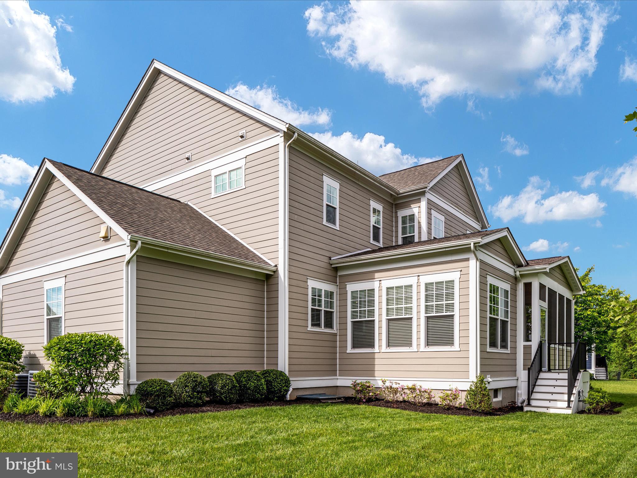 GROVE AT WILLOWSFORD - Residential