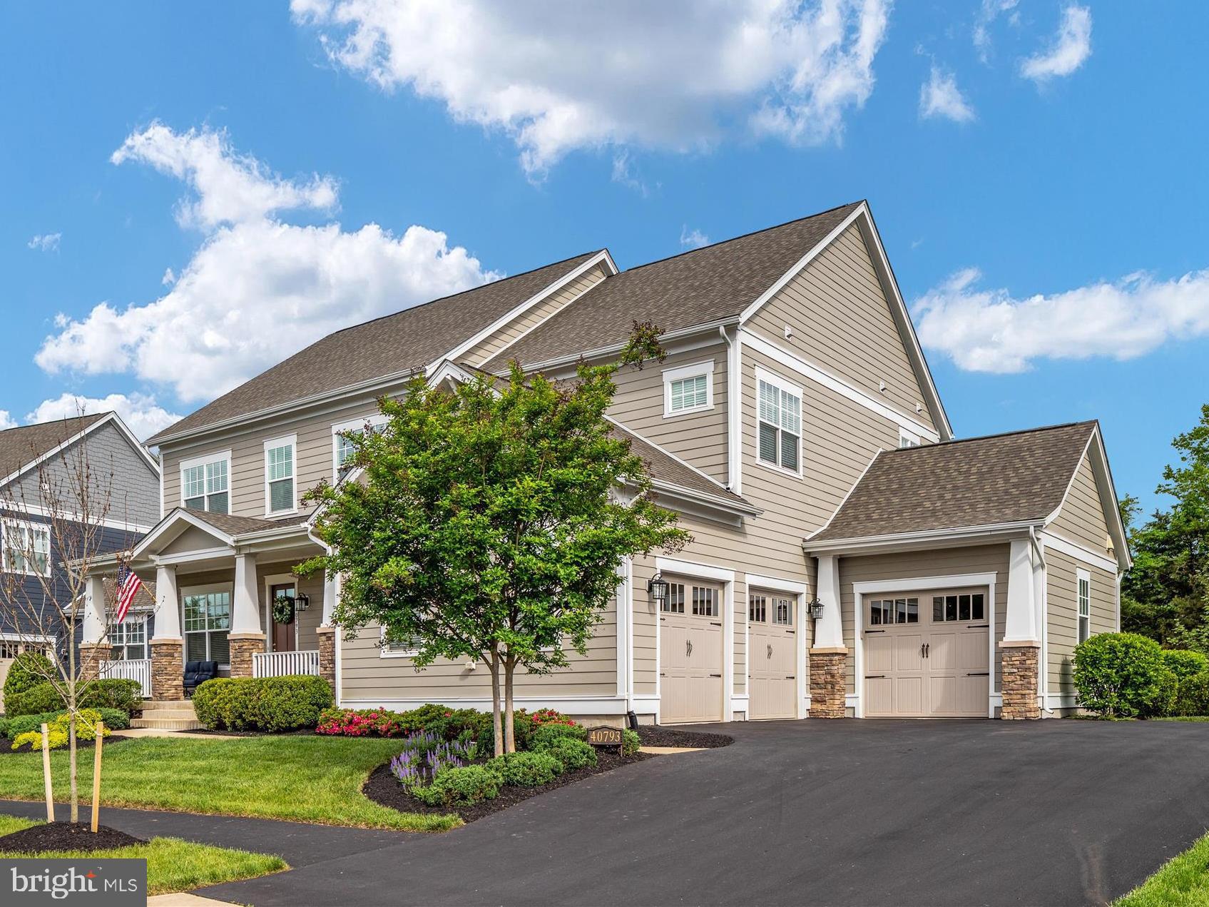 GROVE AT WILLOWSFORD - Residential