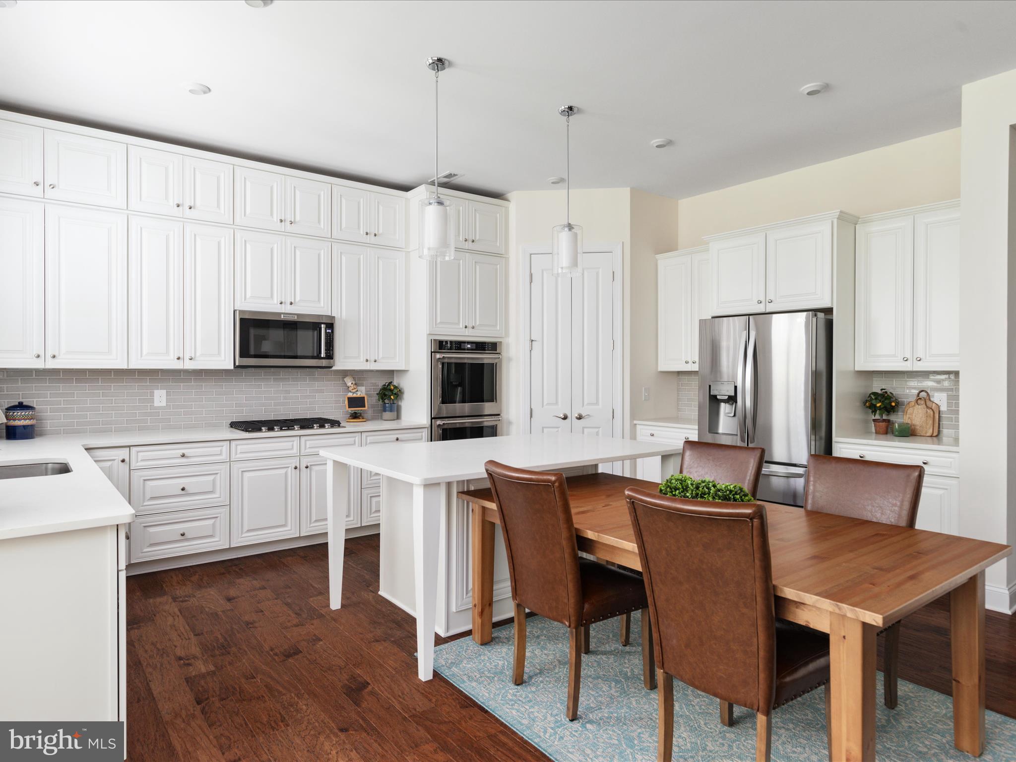 GROVE AT WILLOWSFORD - Residential