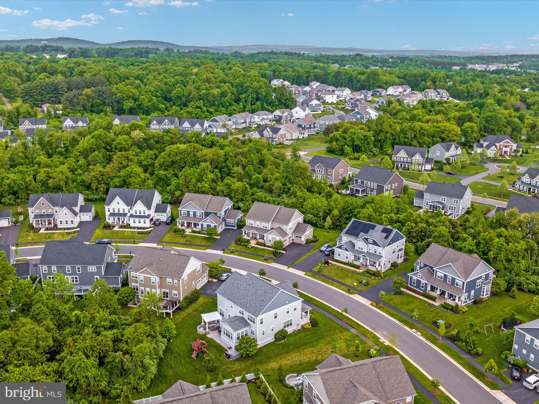 GROVE AT WILLOWSFORD - Residential