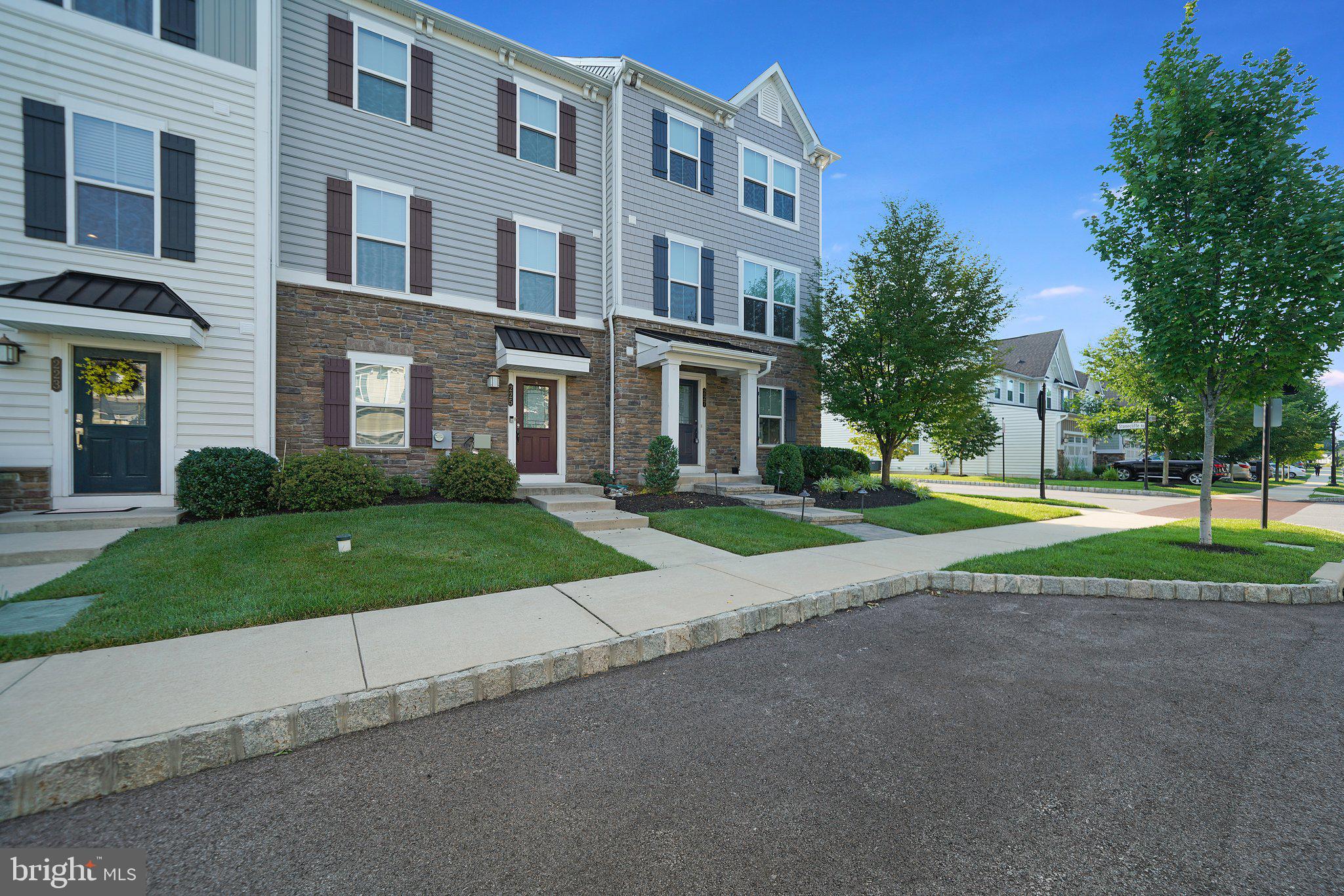 227 QUARRY POINT ROAD