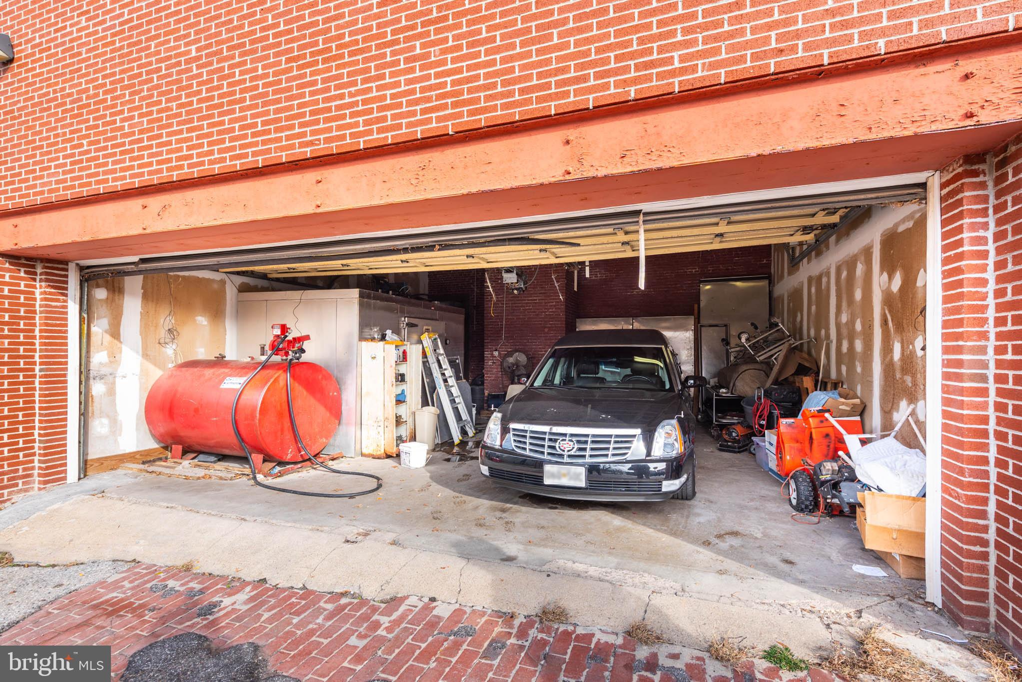 BOLTON HILL HISTORIC DISTRICT - Commercial Sale