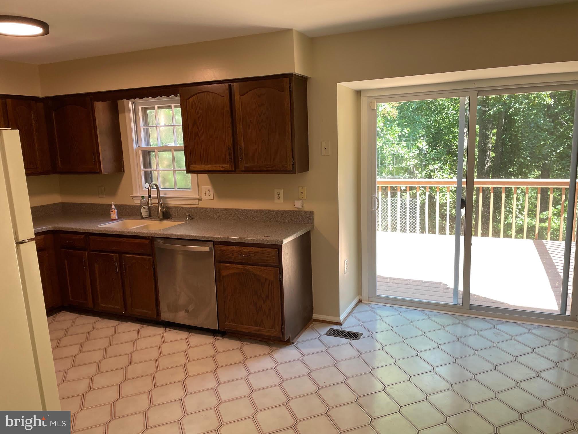 10278 COLONY PARK DRIVE