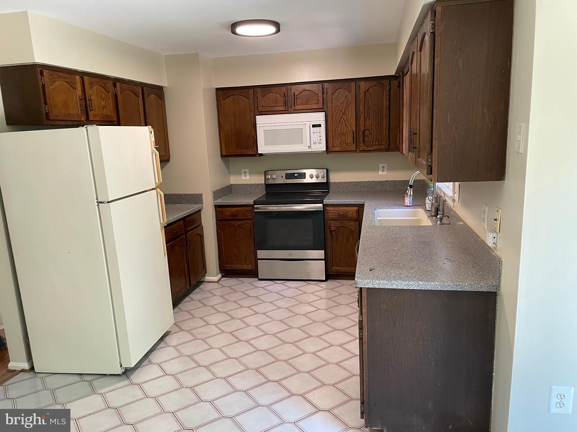 10278 COLONY PARK DRIVE