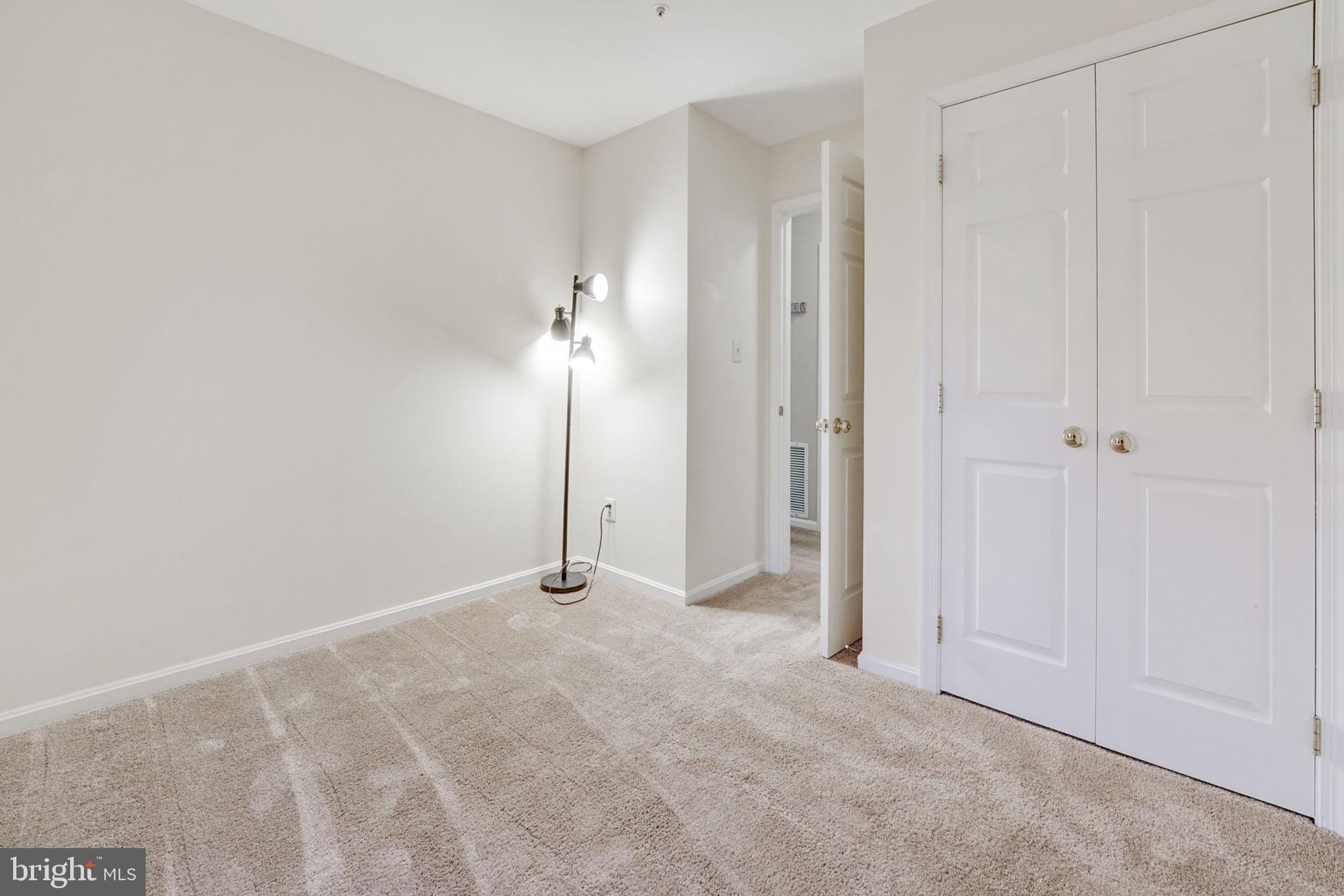 ROLLING OAKS - Residential