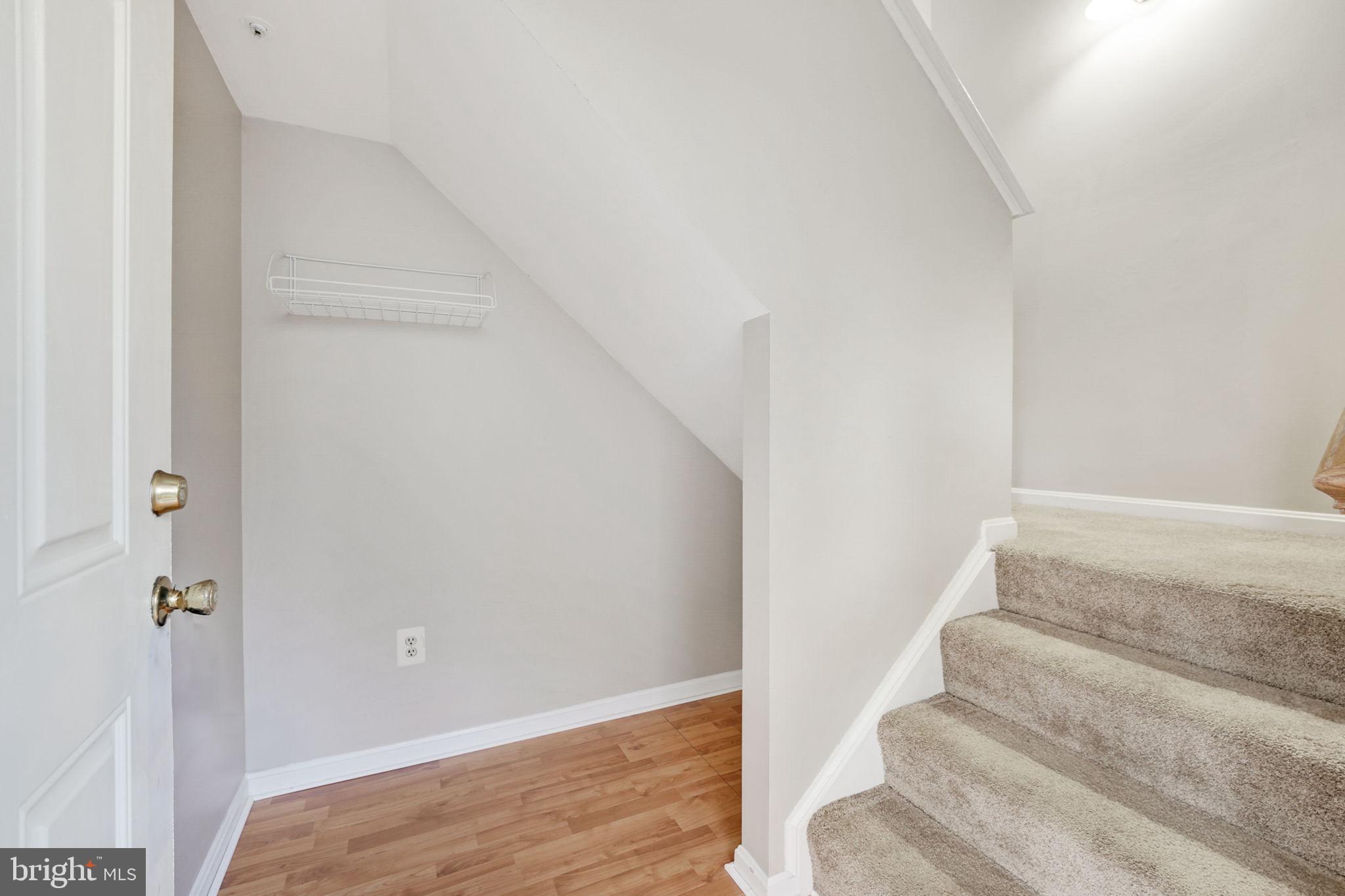 ROLLING OAKS - Residential