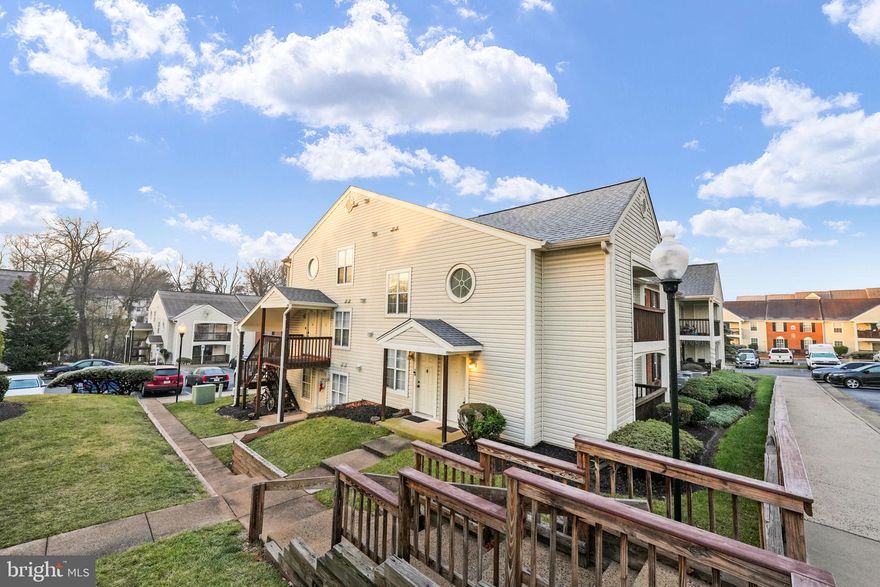 Located in the heart of Manassas,  this  2-bedroom, 2-bathroom condo seamlessly combines contemporary design with functionality, offering a  comfortable living experience. One of the larger corner units with ground-level entryway foyer that walks up to the main living area. You are greeted by an open-concept living space that effortlessly blends the living, dining, and kitchen areas. The contemporary living space with vaulted ceilings and porthole windows flood the space with natural light. 
  The primary bedroom has a walk-in closet and a full bath. The second bedroom, equally inviting, offers flexibility for guests or a home office.  Across the hall is an additional full bathroom.  
Step outside to the private balcony, where you can unwind with a cup of coffee in the morning sun. This outdoor space extends the living area, providing a perfect setting for relaxation or entertaining guests, as well as a storage closet for extra storage. 
Close to downtown Manassas, restaurants, and VRE. Parking is unassigned and plentiful. Condo fees include water, sewer, trash, lawn & exterior maintenance.