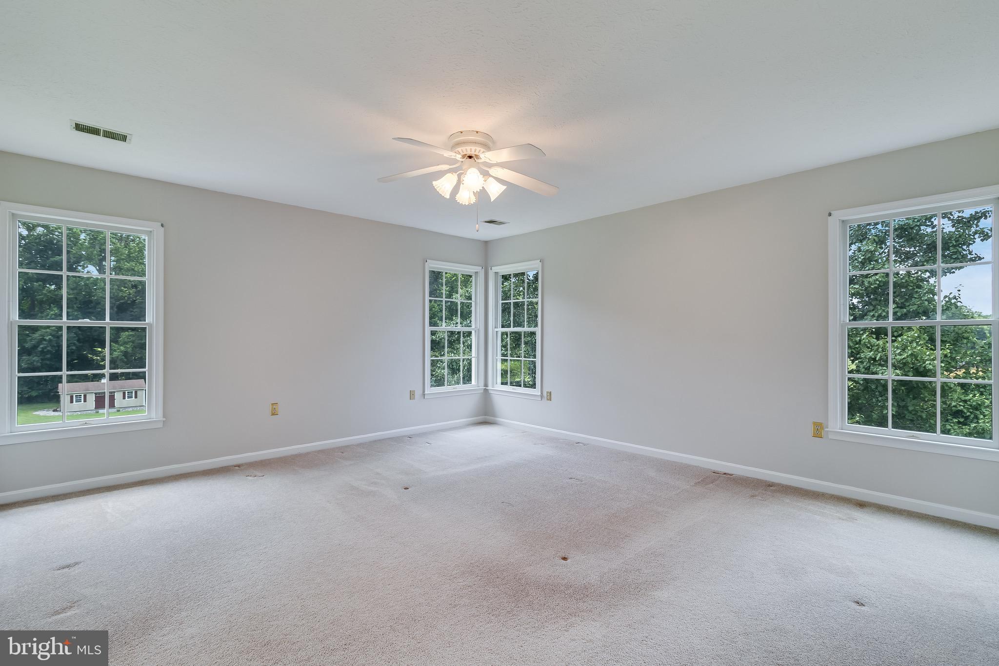 BRIDGELEIGH FARMS - Residential