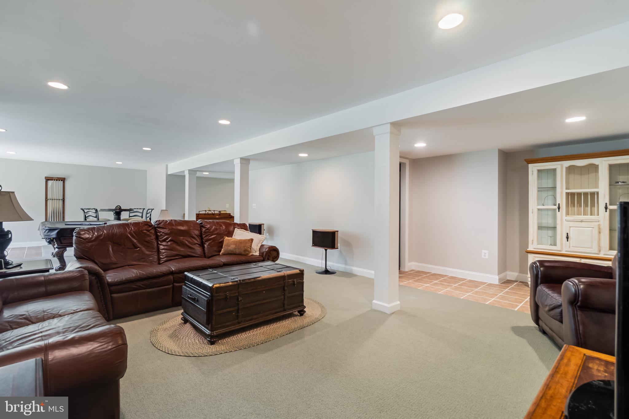 BRIDGELEIGH FARMS - Residential