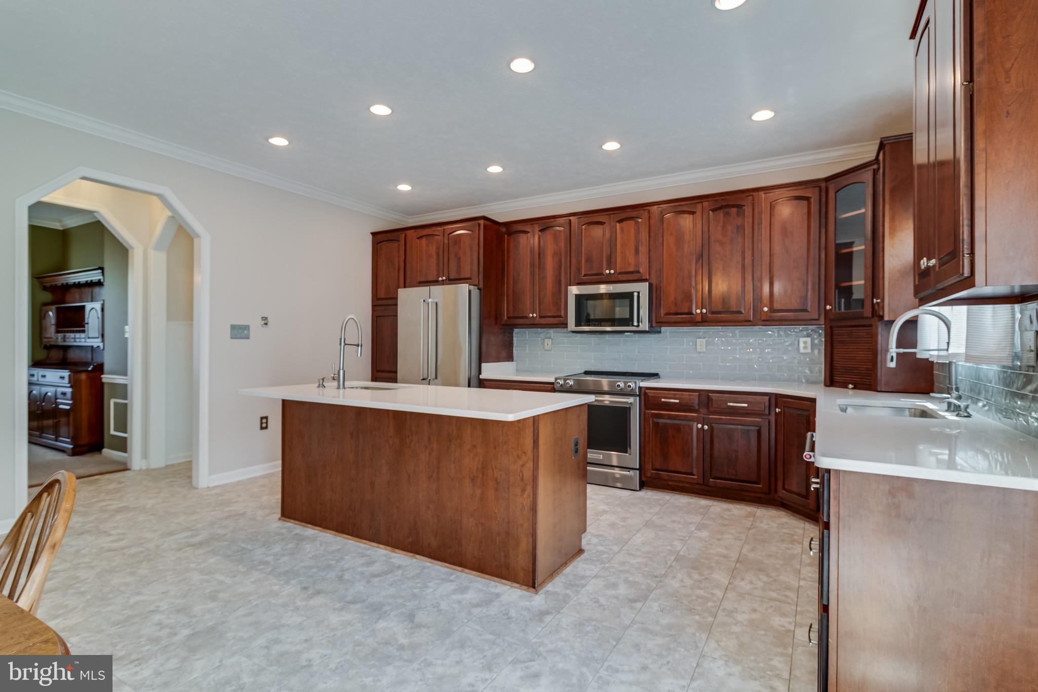 BRIDGELEIGH FARMS - Residential