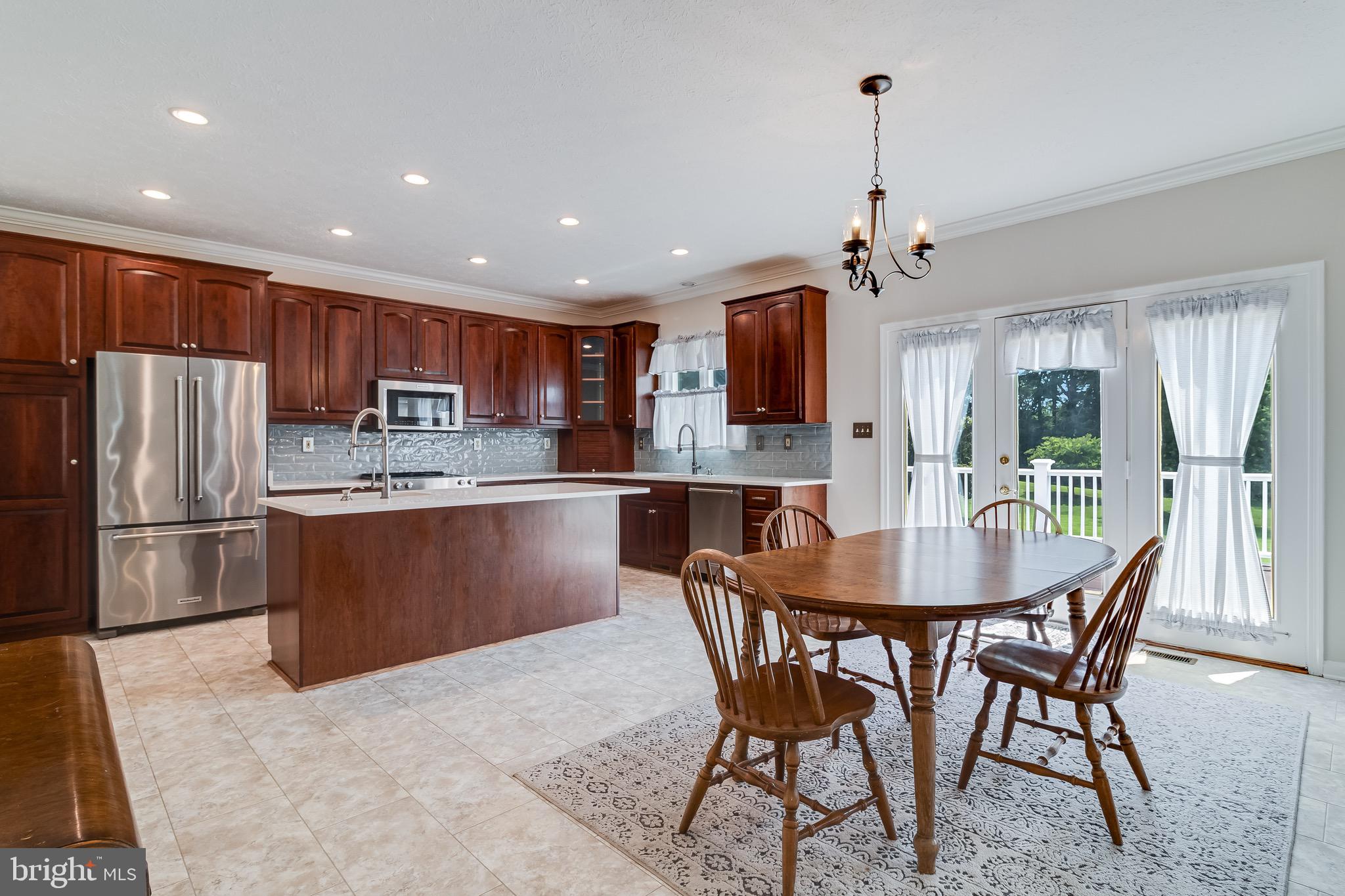 BRIDGELEIGH FARMS - Residential