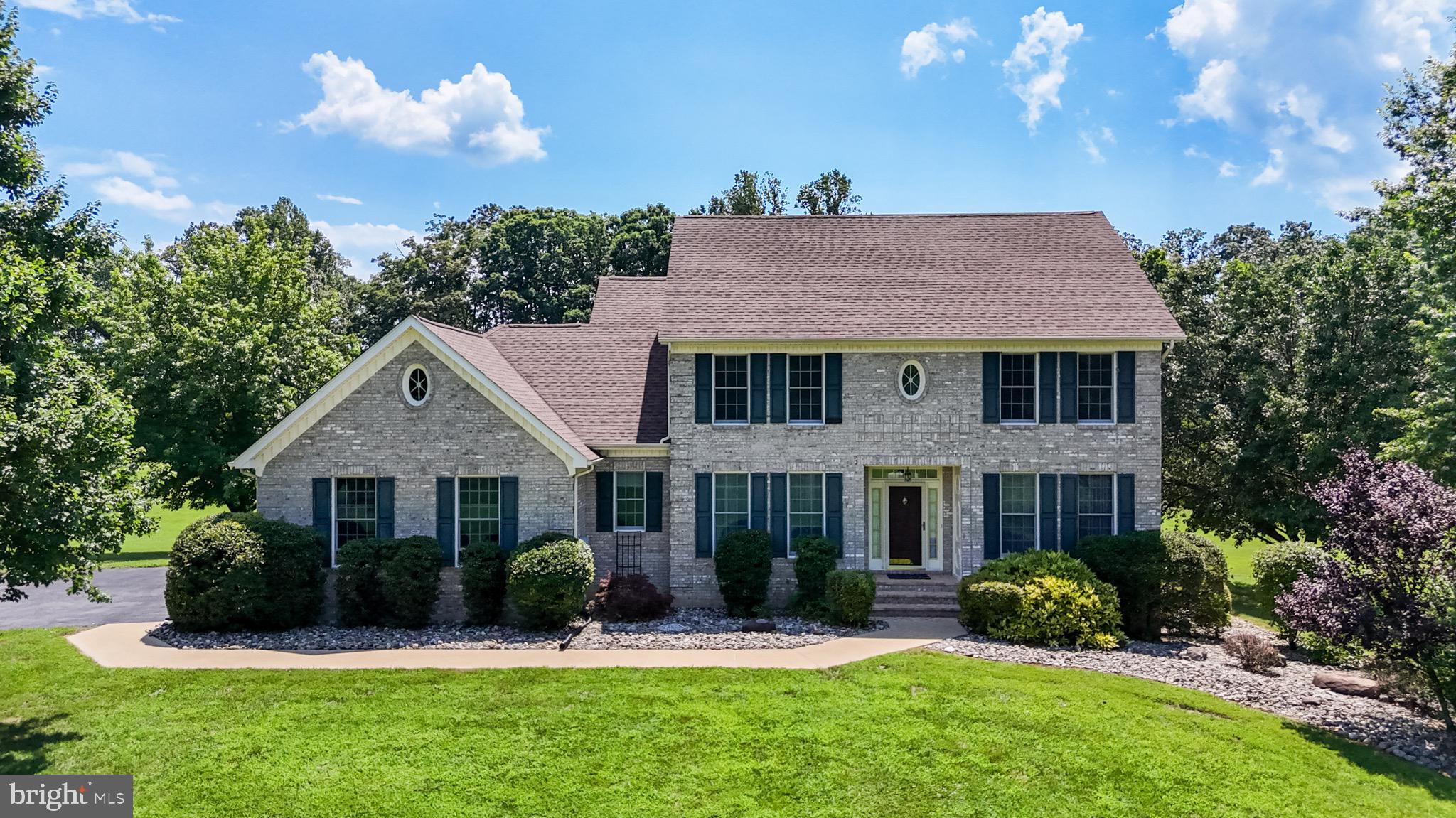 BRIDGELEIGH FARMS - Residential