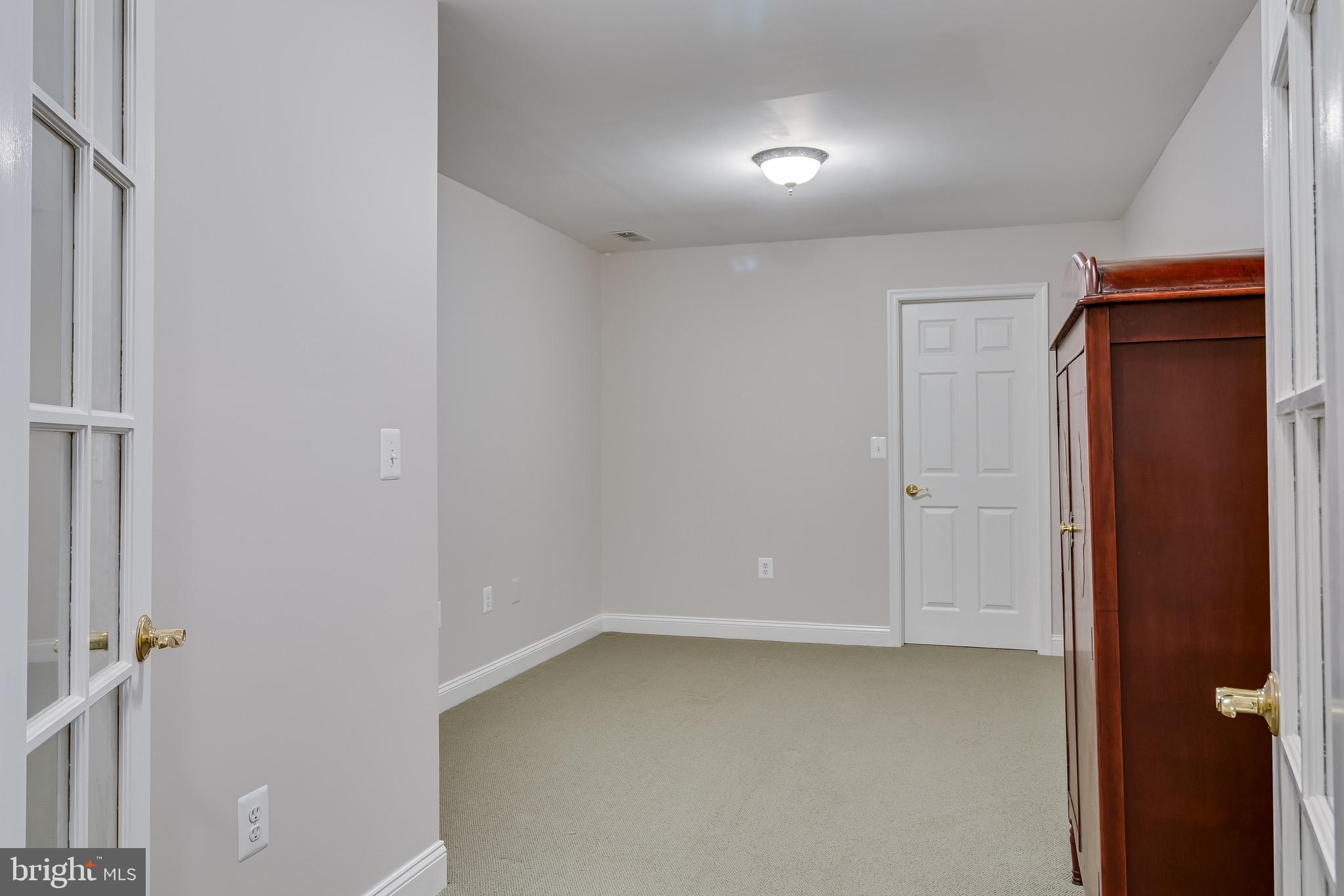 BRIDGELEIGH FARMS - Residential