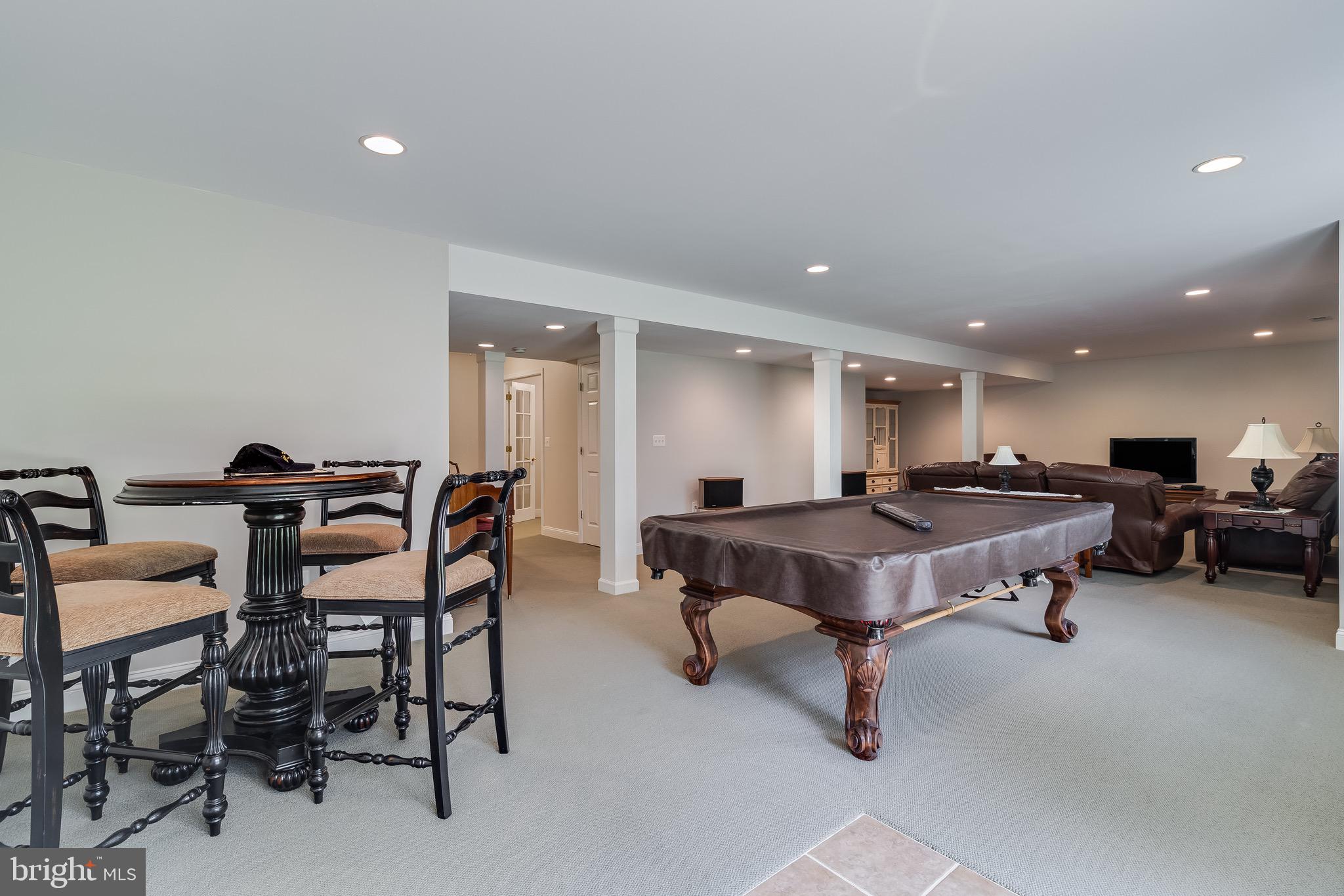 BRIDGELEIGH FARMS - Residential