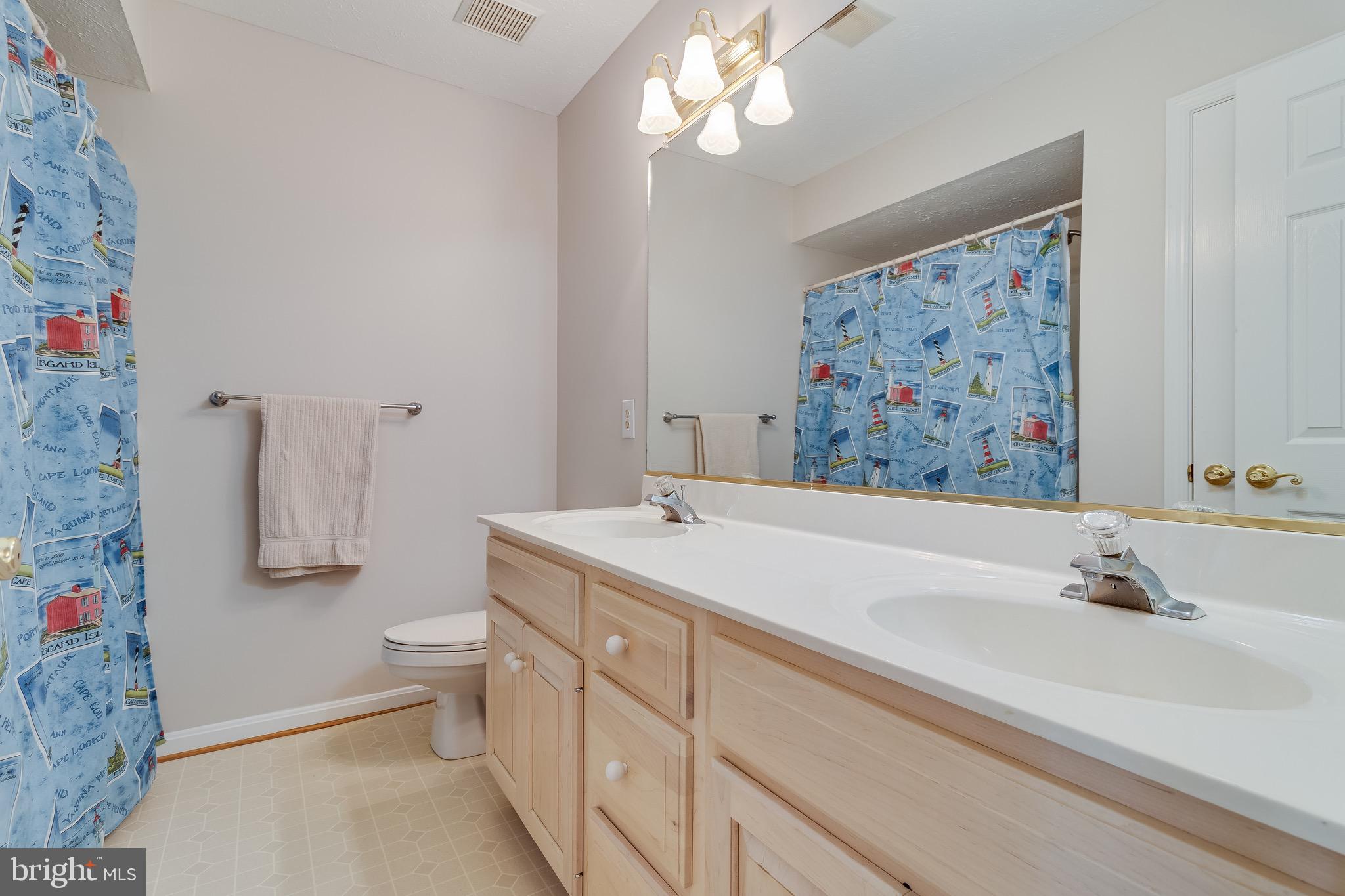 BRIDGELEIGH FARMS - Residential