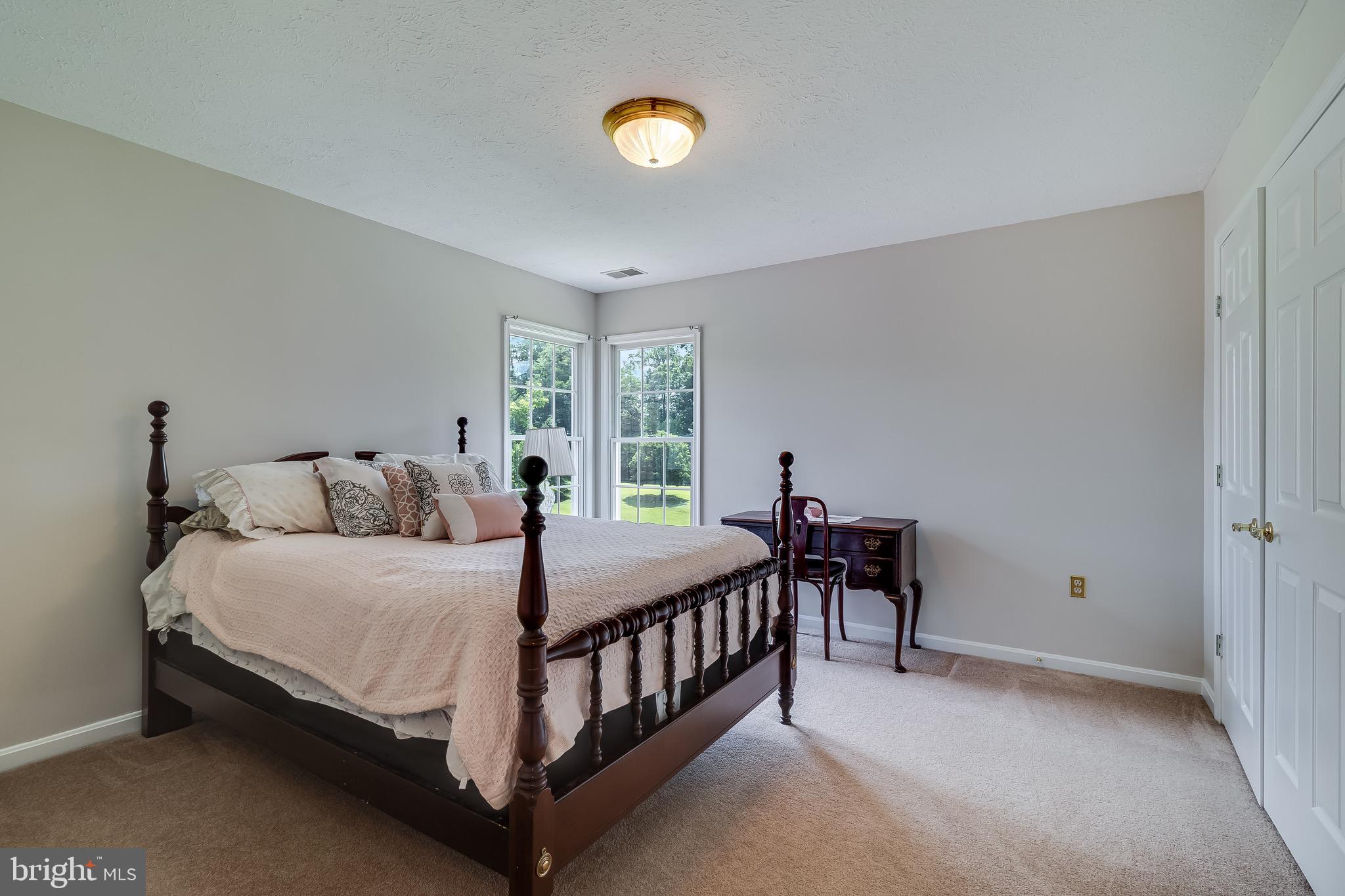 BRIDGELEIGH FARMS - Residential