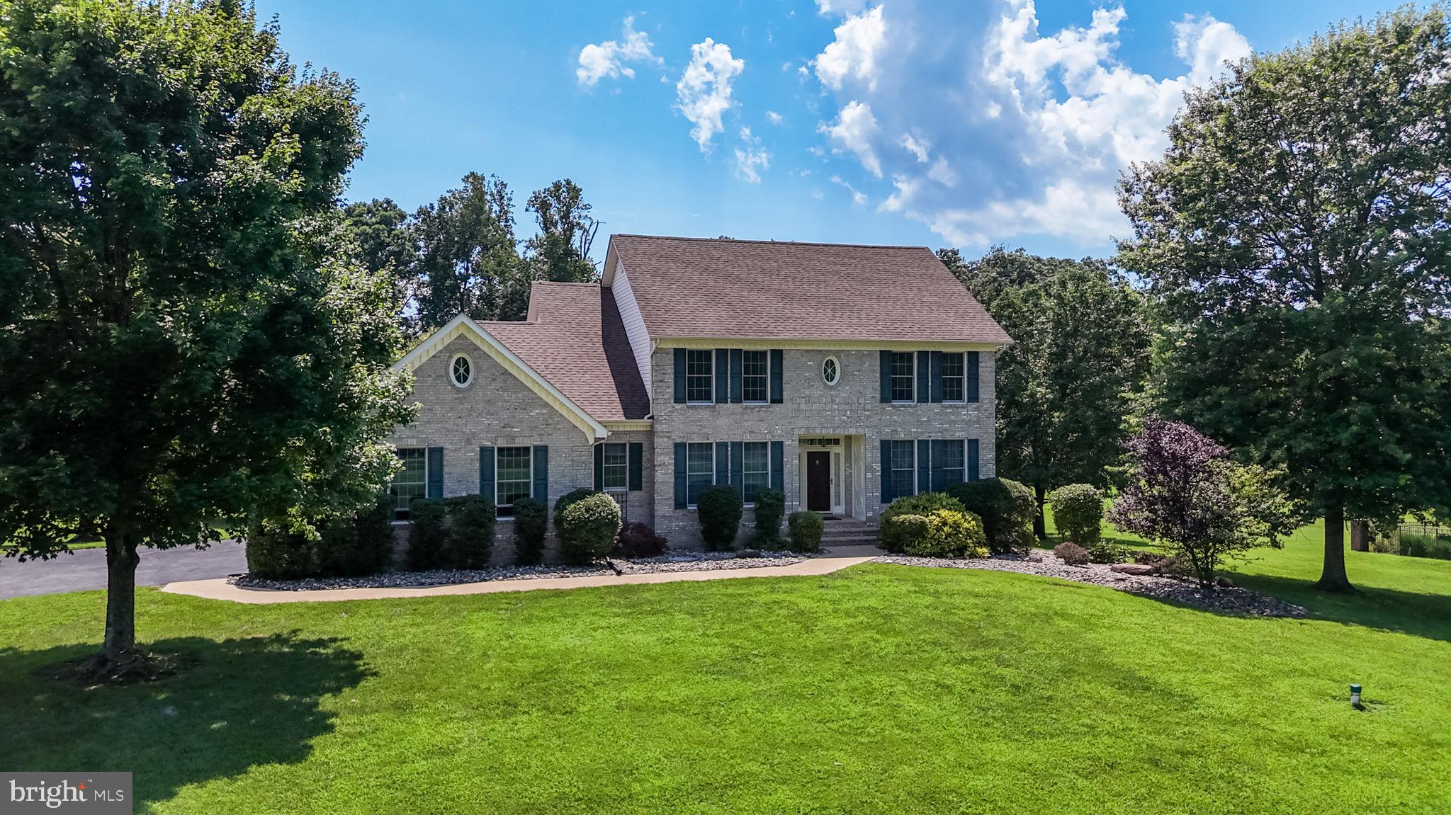 BRIDGELEIGH FARMS - Residential