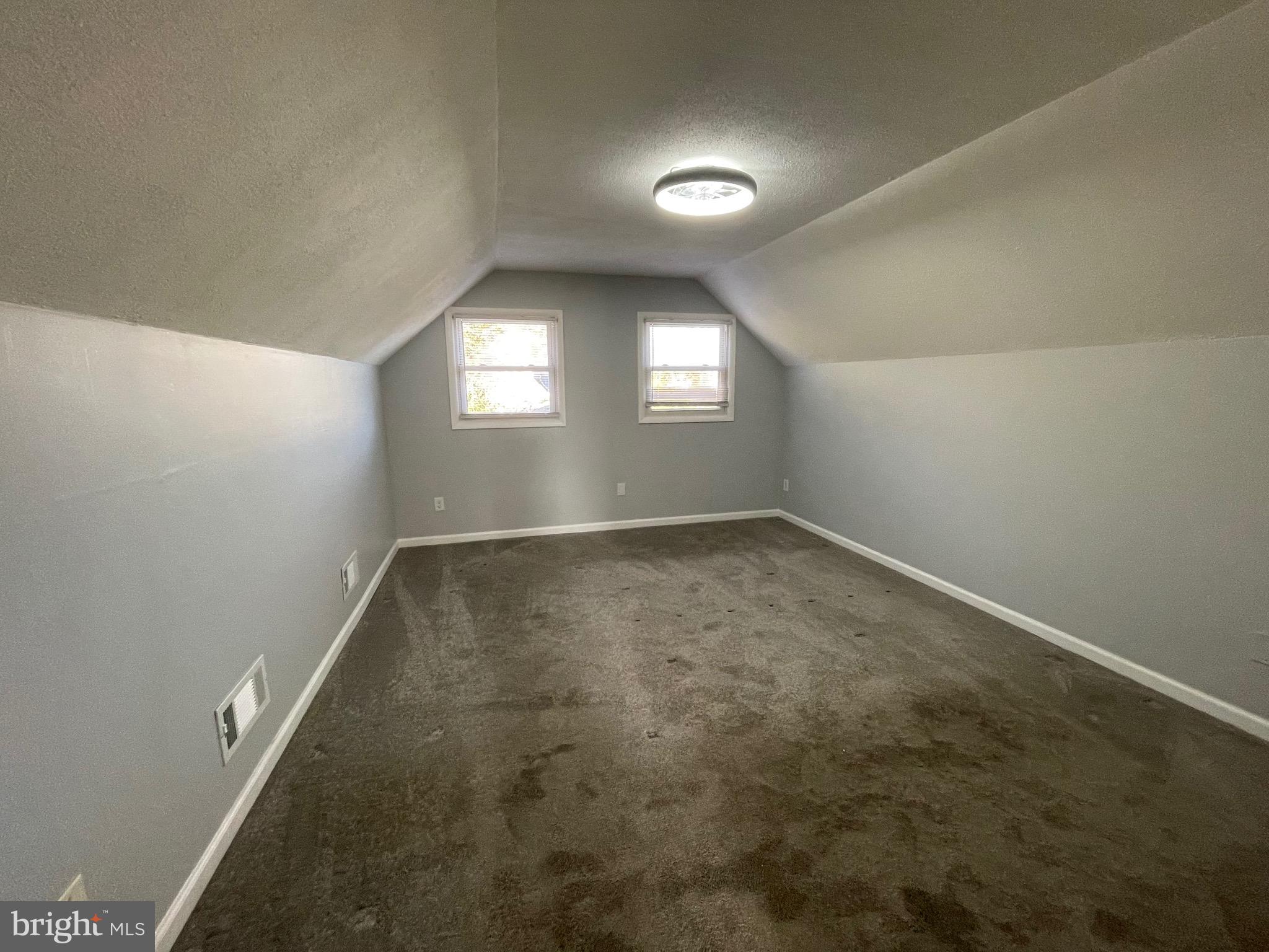 ST CHARLES SUB - CARRINGTON - Residential Lease