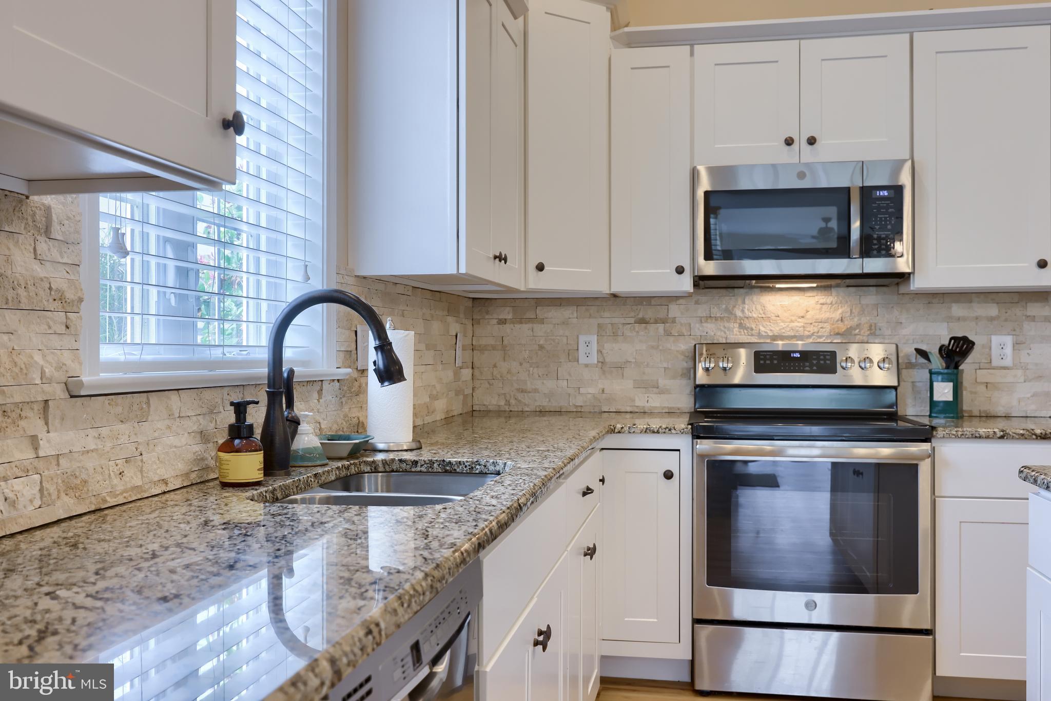 CROSSGATES - Residential
