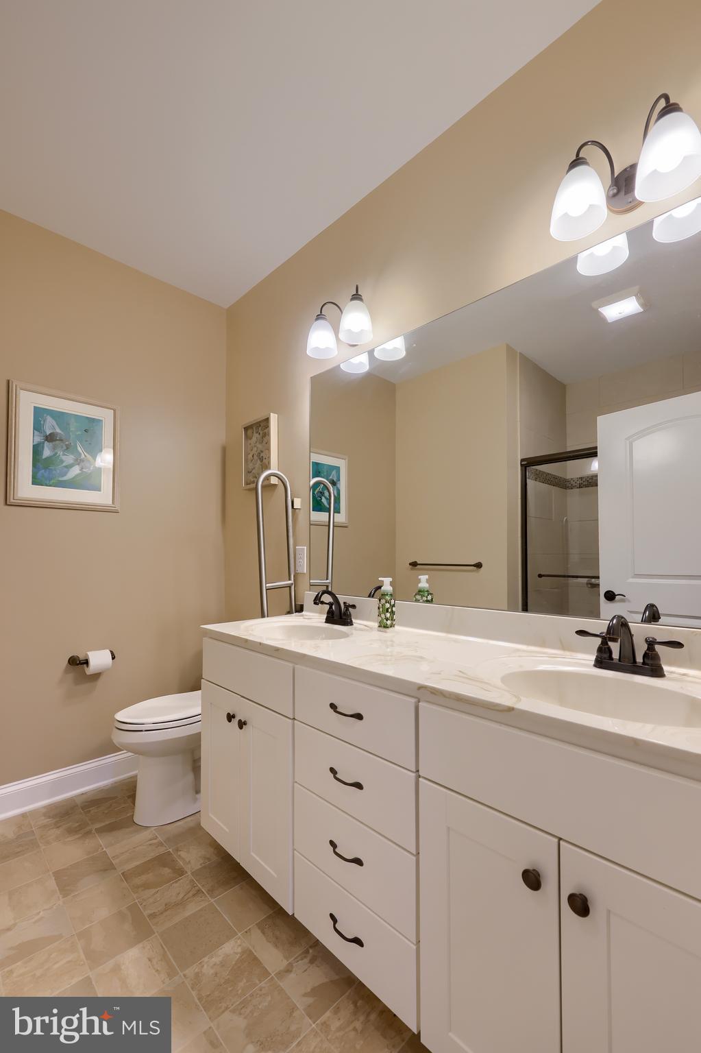 CROSSGATES - Residential