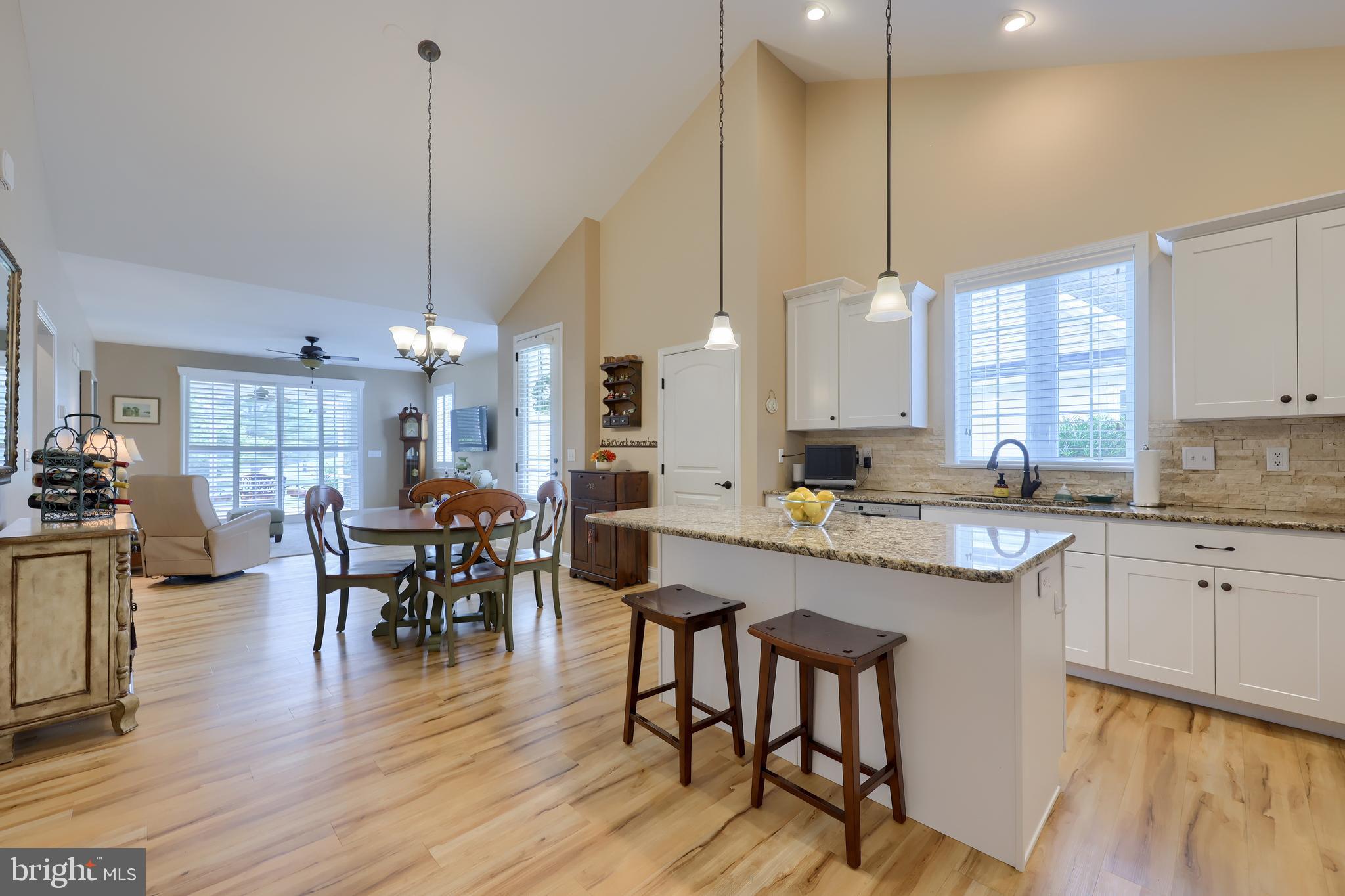 CROSSGATES - Residential