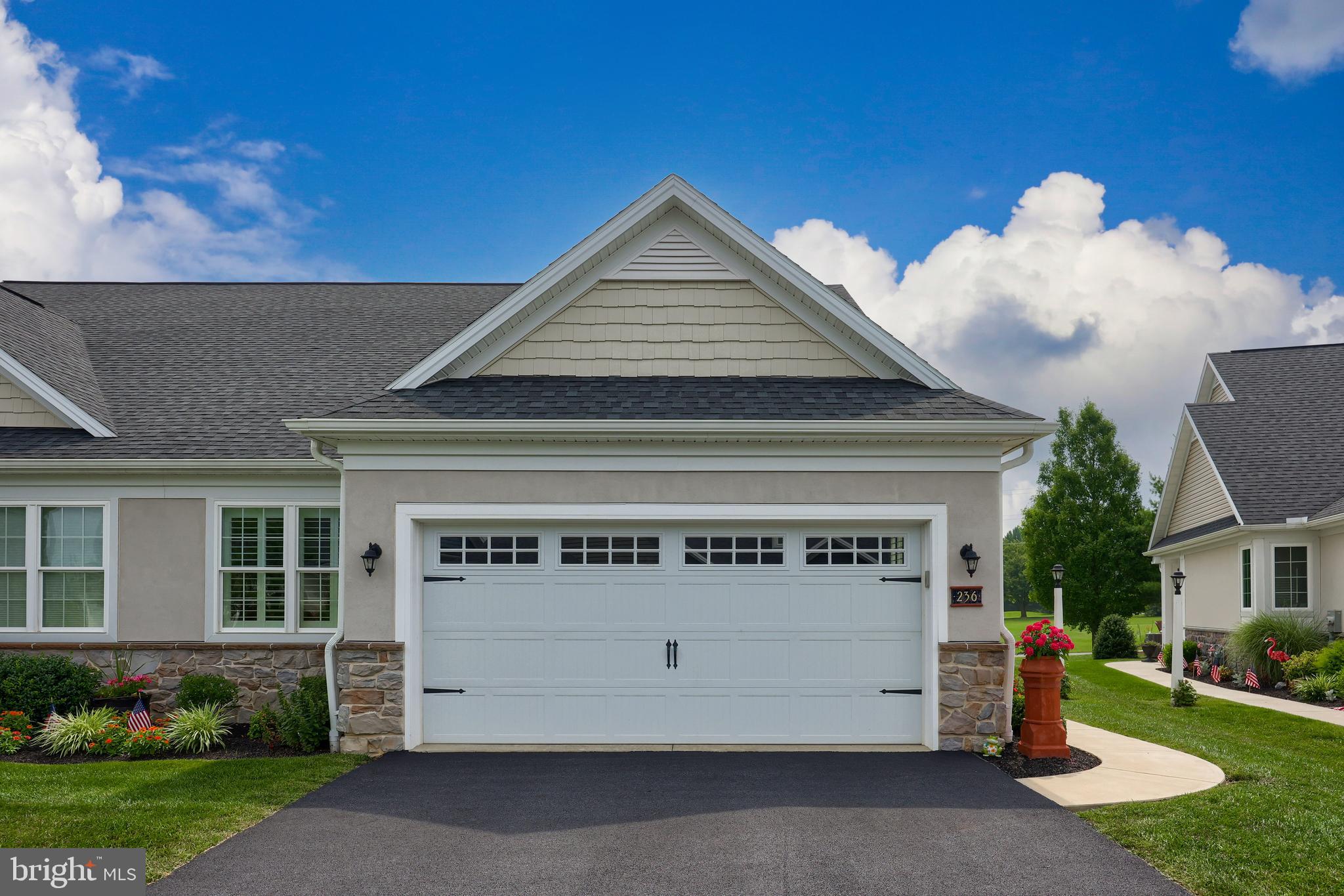 CROSSGATES - Residential