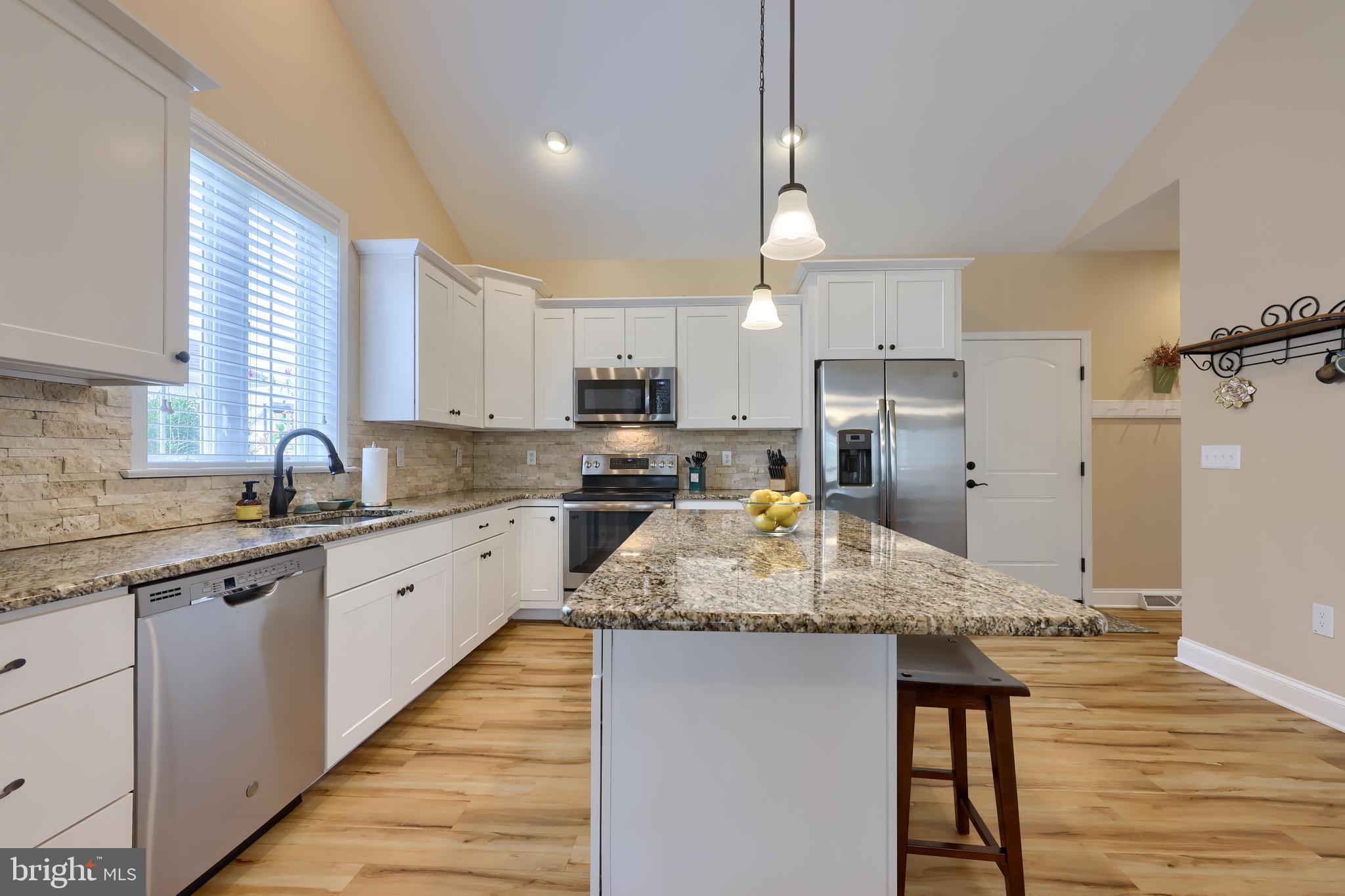 CROSSGATES - Residential