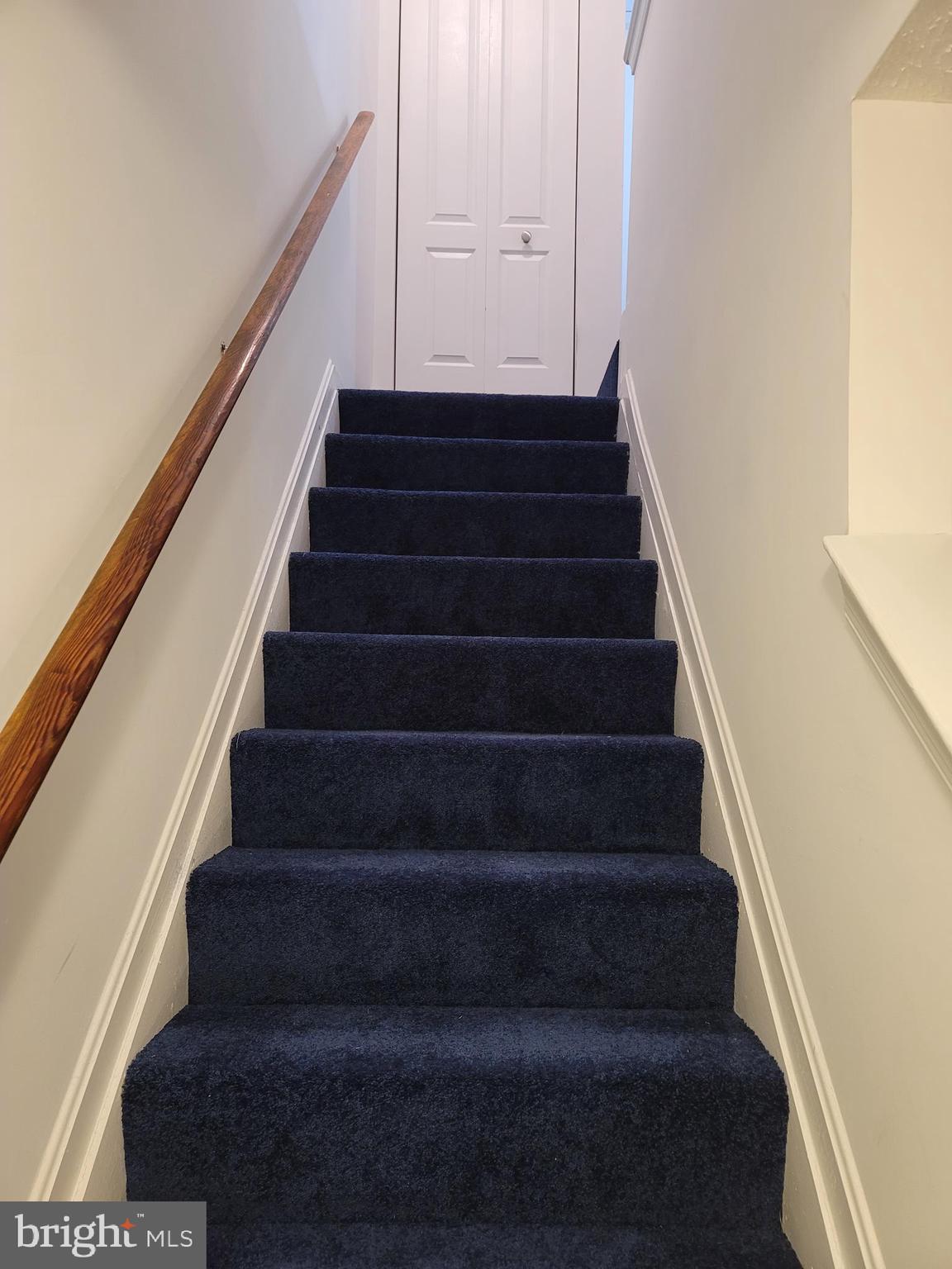 ROYAL PLAZA - Residential Lease