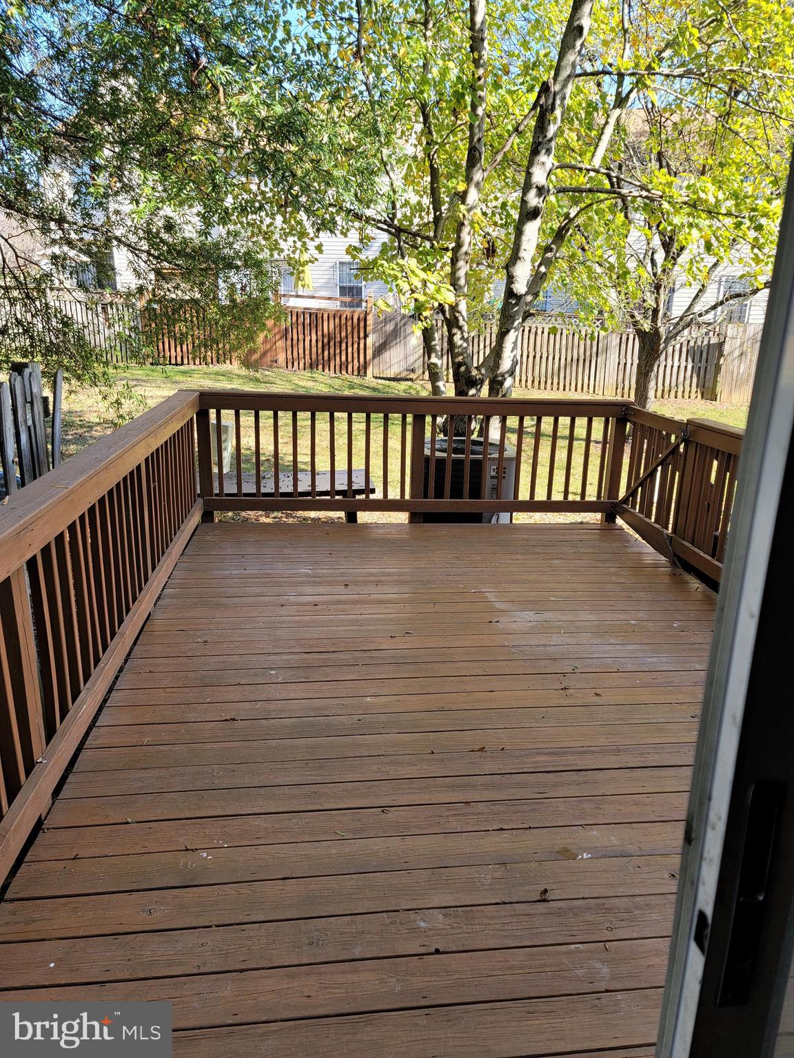 ROYAL PLAZA - Residential Lease