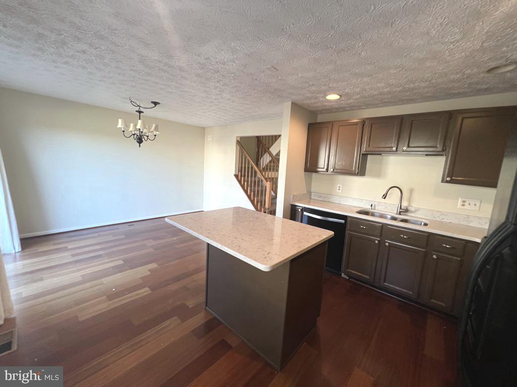 PINEY ORCHARD - Residential Lease