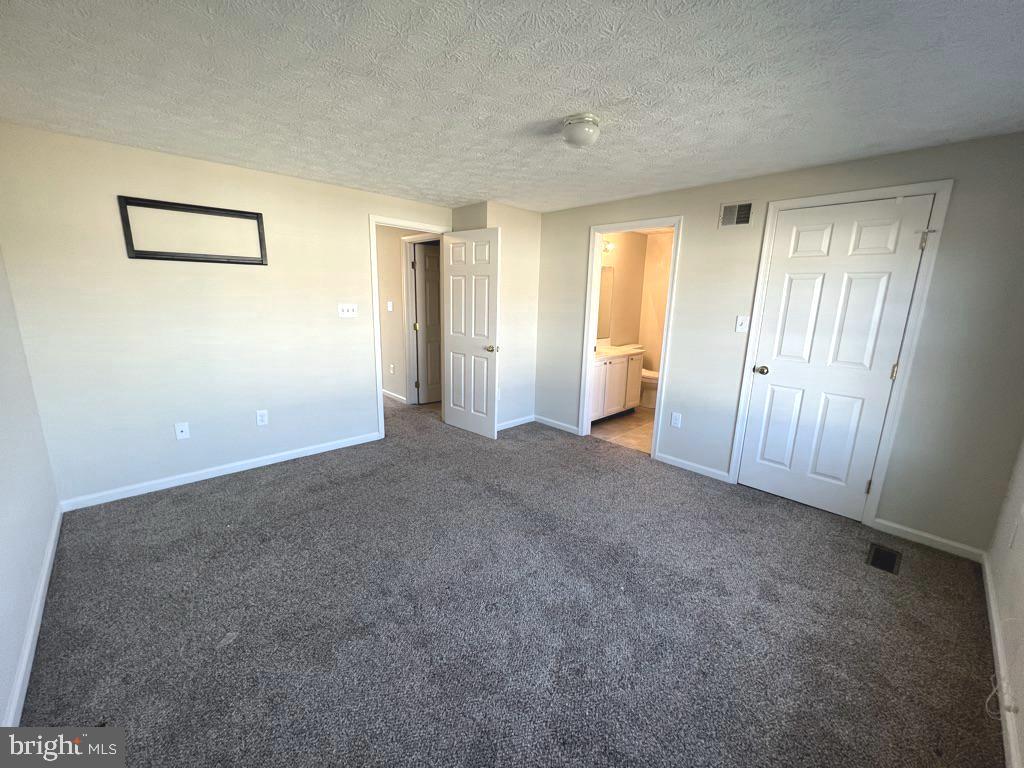 PINEY ORCHARD - Residential Lease