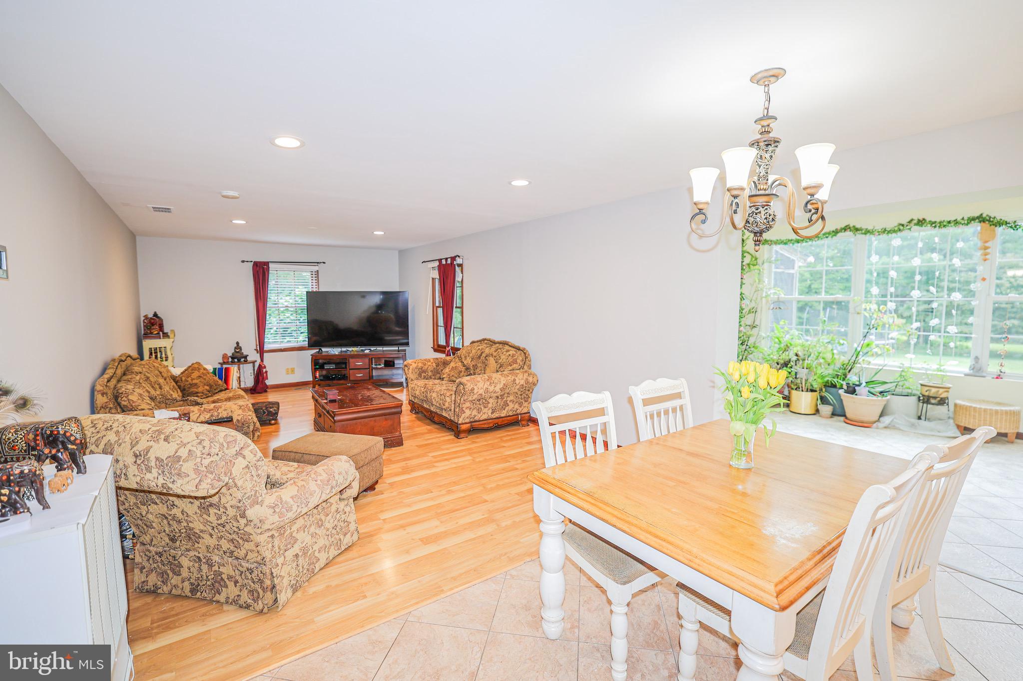 865 SENECA ROAD