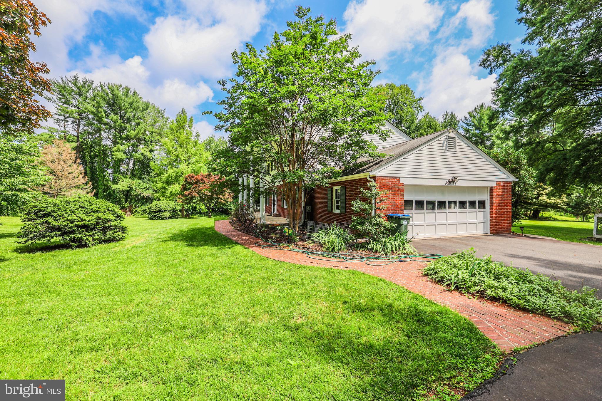 865 SENECA ROAD