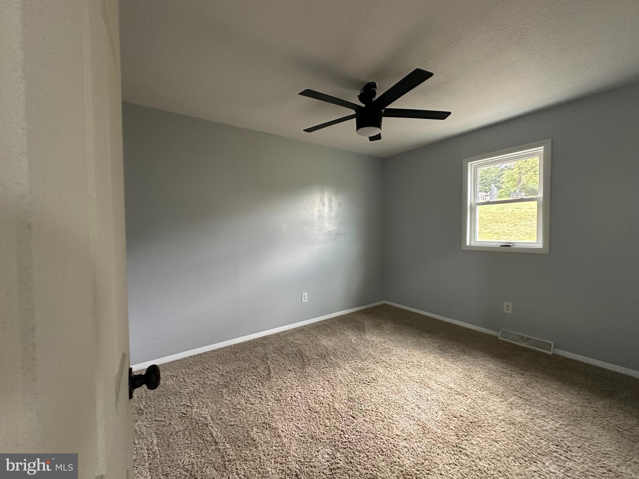 ELK GARDEN - Residential