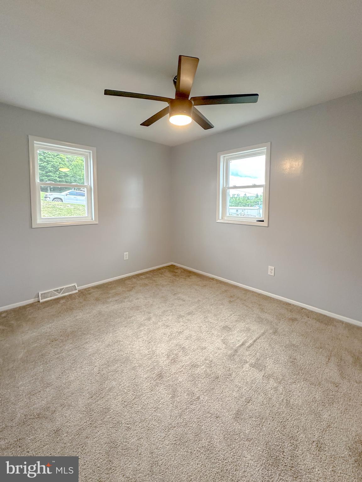 ELK GARDEN - Residential