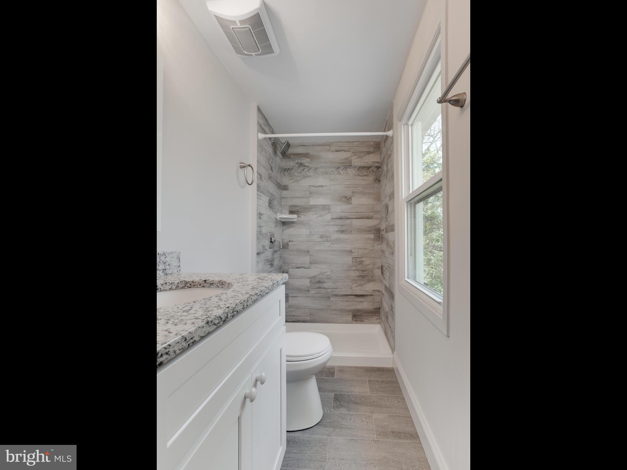 YORKTOWN AT BELAIR - Residential