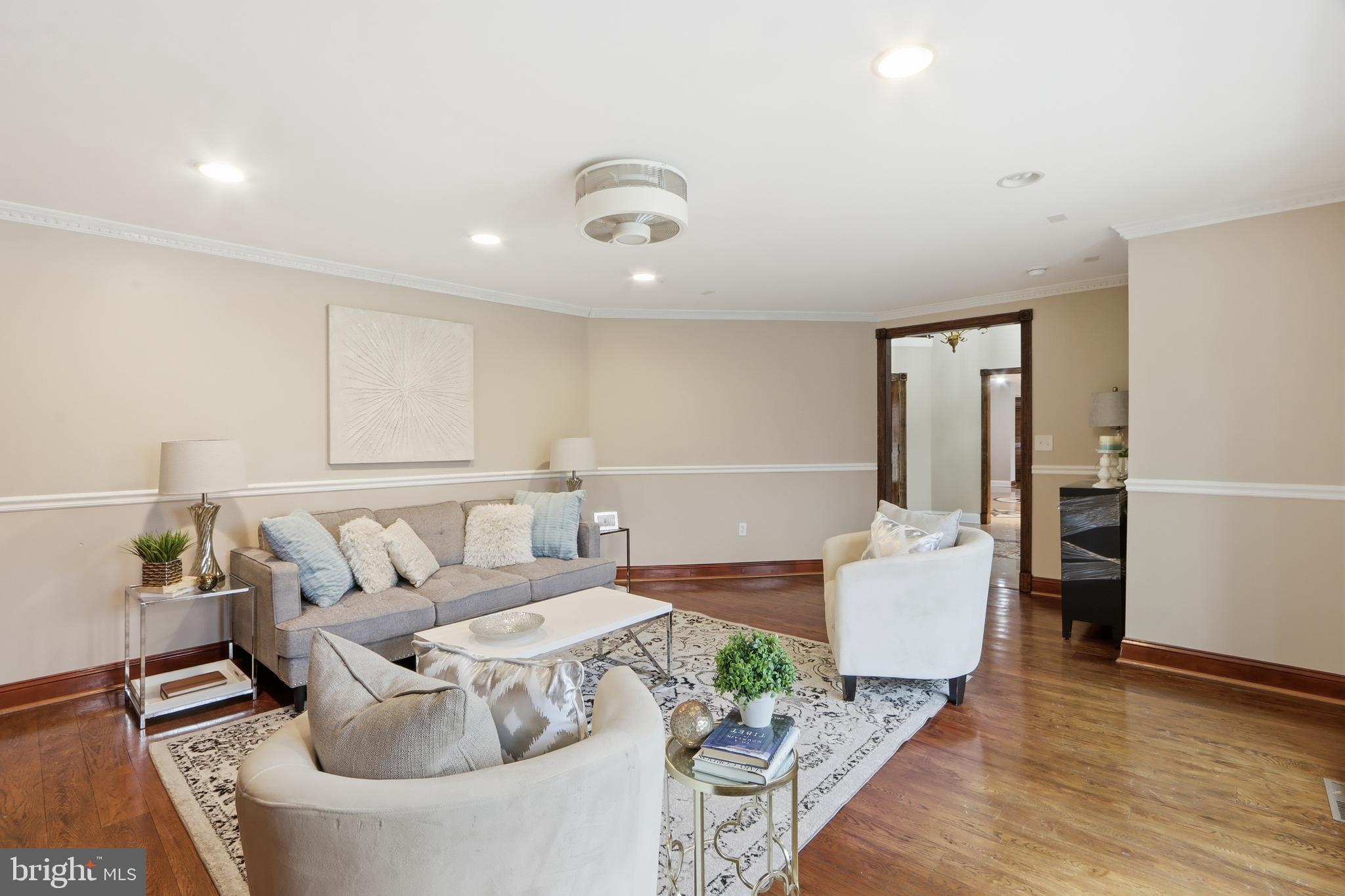 COLESVILLE OUTSIDE - Residential