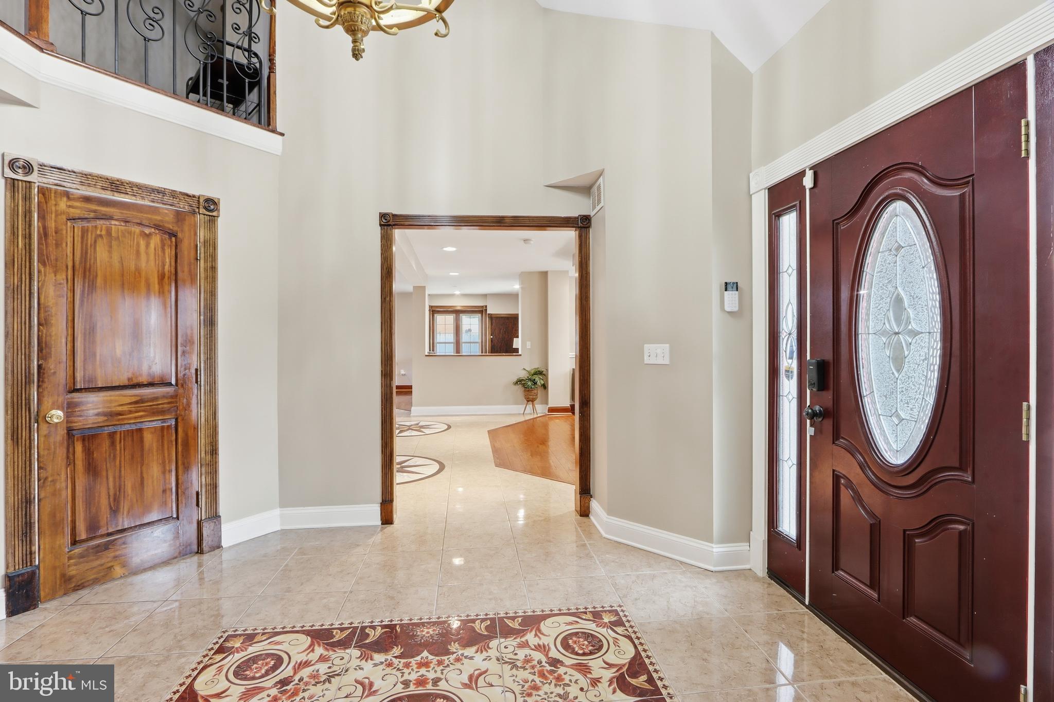 COLESVILLE OUTSIDE - Residential