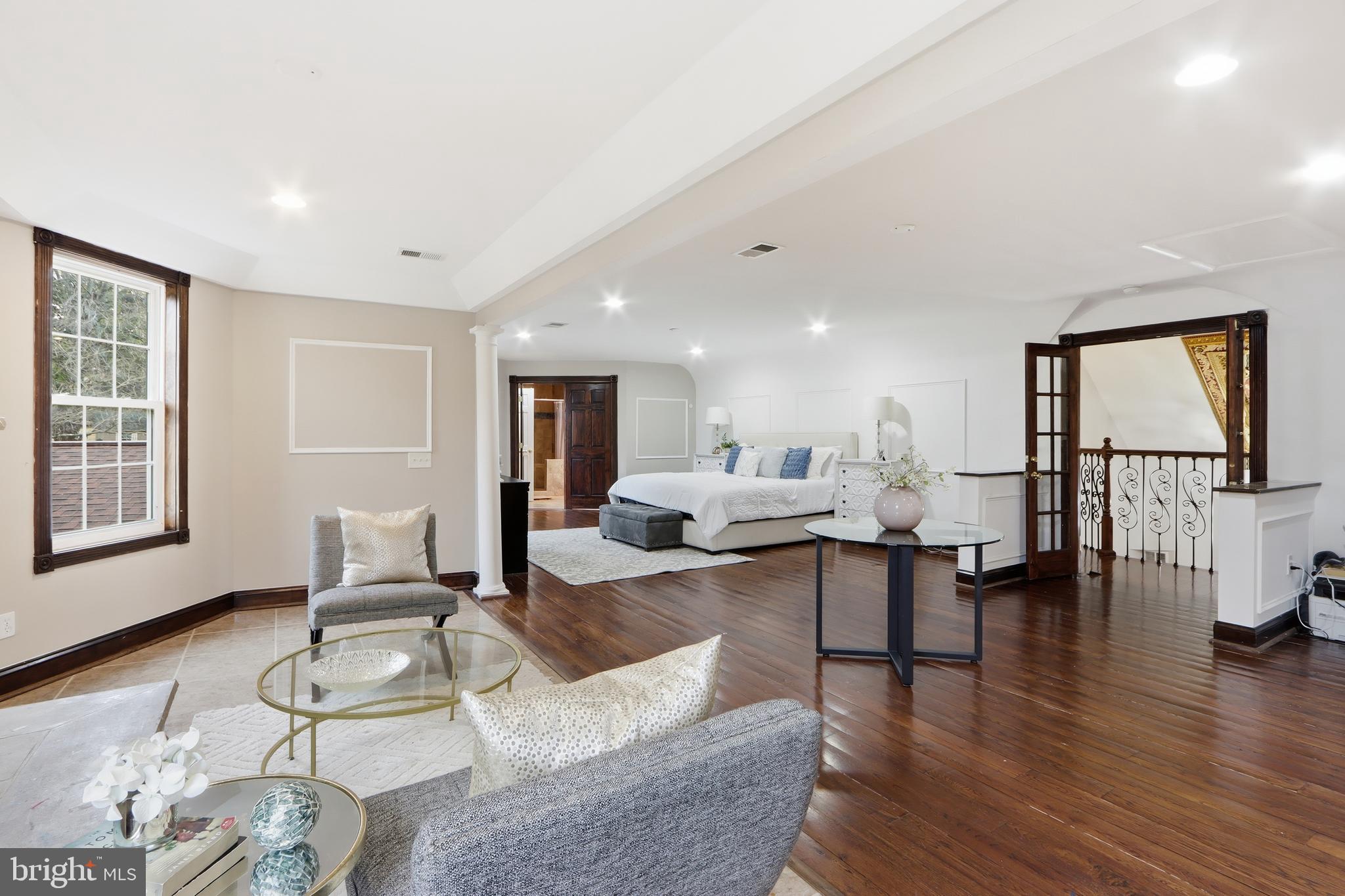 COLESVILLE OUTSIDE - Residential