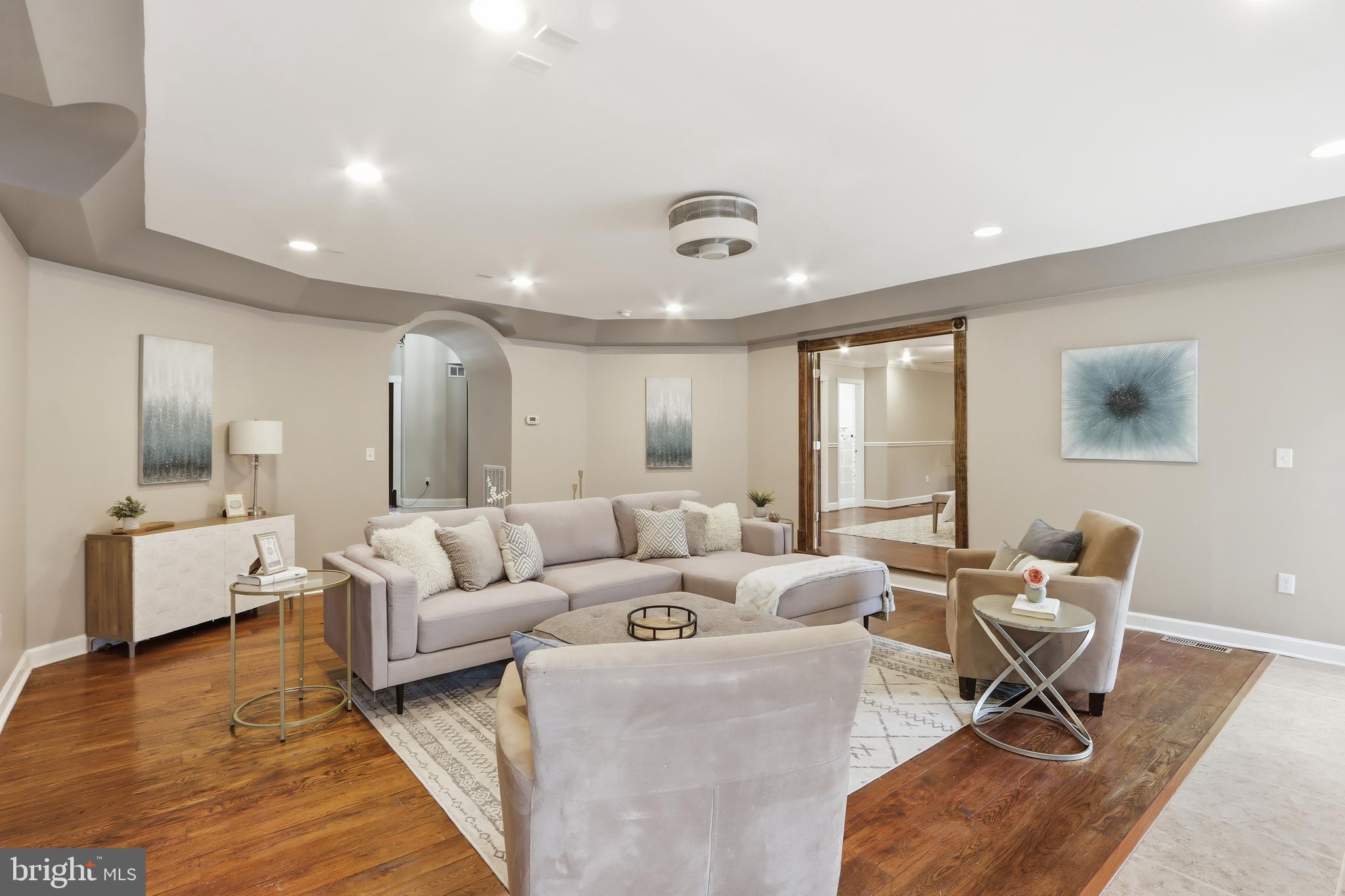 COLESVILLE OUTSIDE - Residential