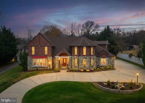 2704 MARTELLO DRIVE SILVER SPRING MD 20904