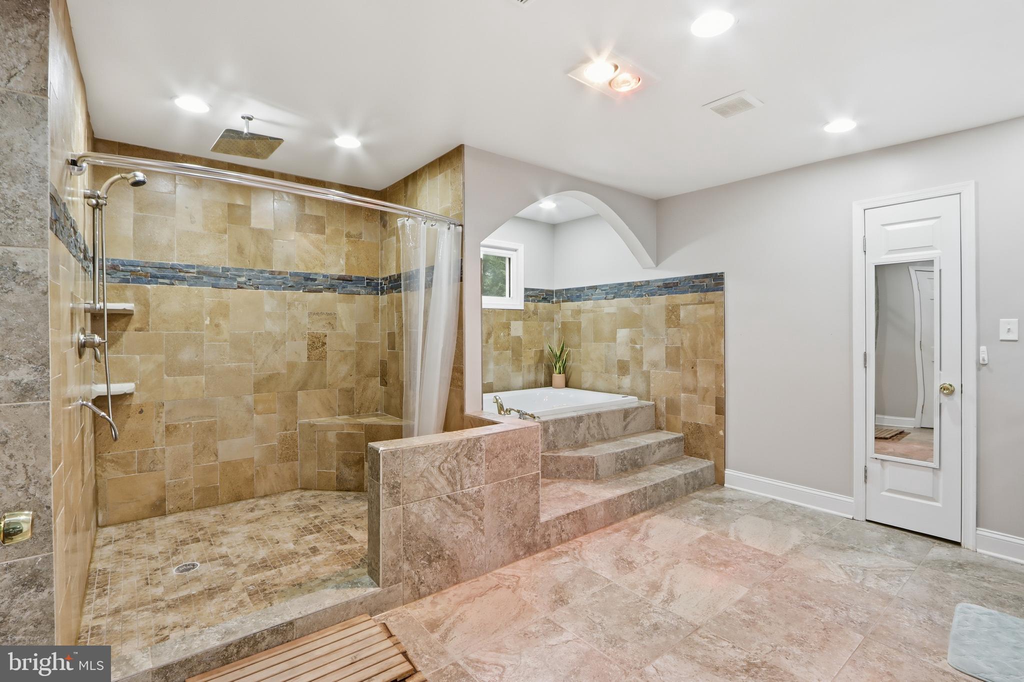 COLESVILLE OUTSIDE - Residential