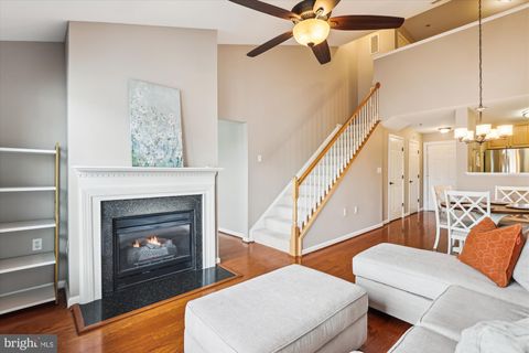 171 SOMERVELLE STREET 402 ALEXANDRIA VA 22304