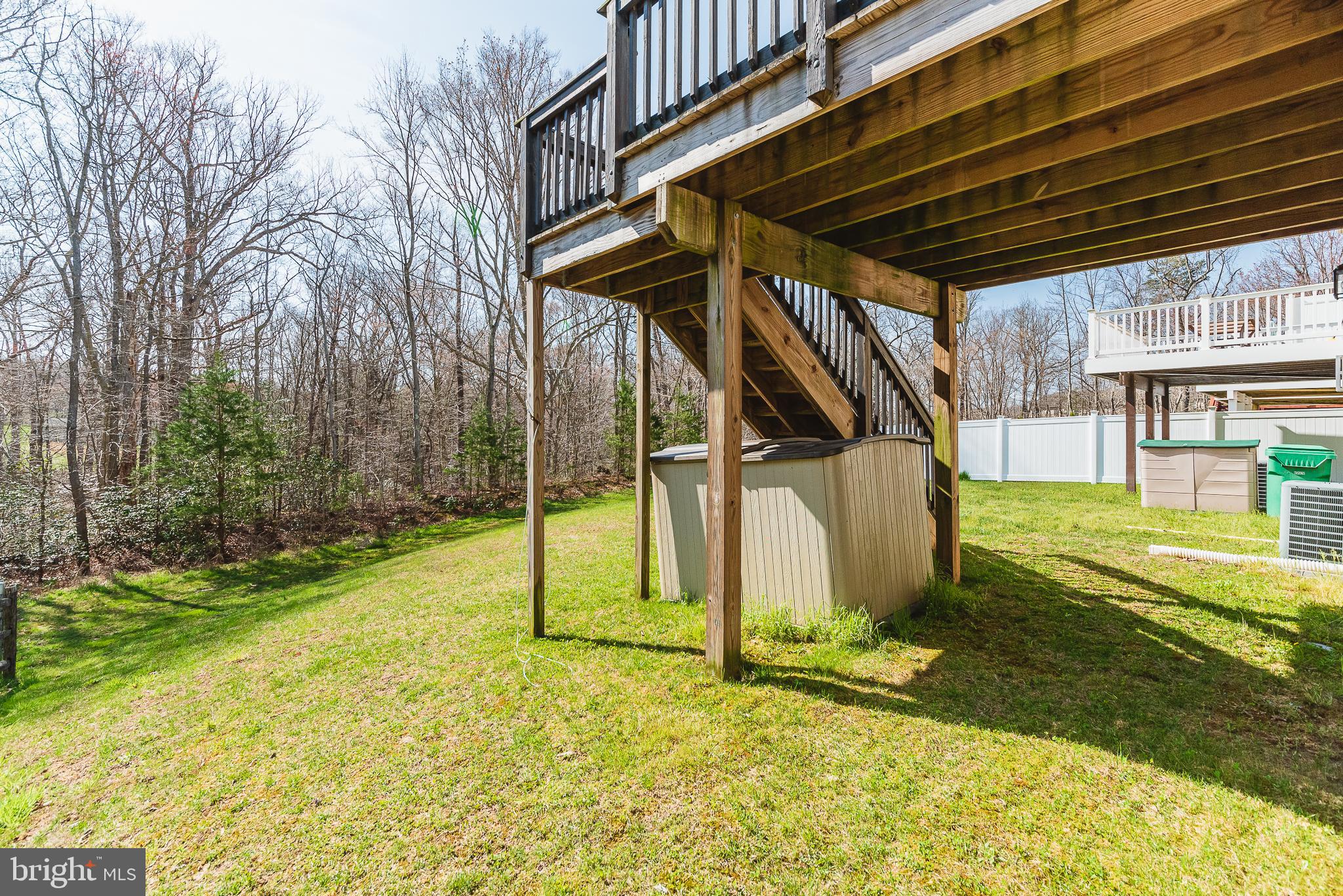 AUTUMN RUN - Residential