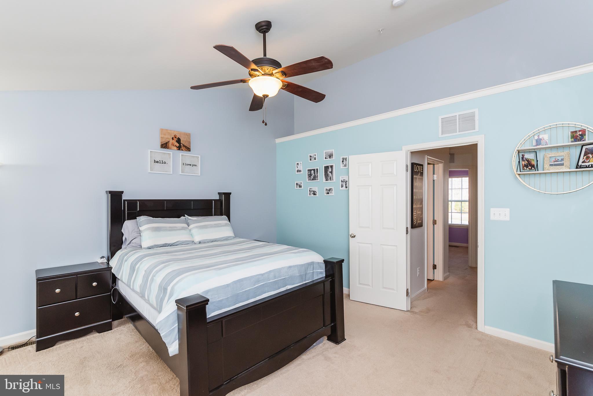 AUTUMN RUN - Residential