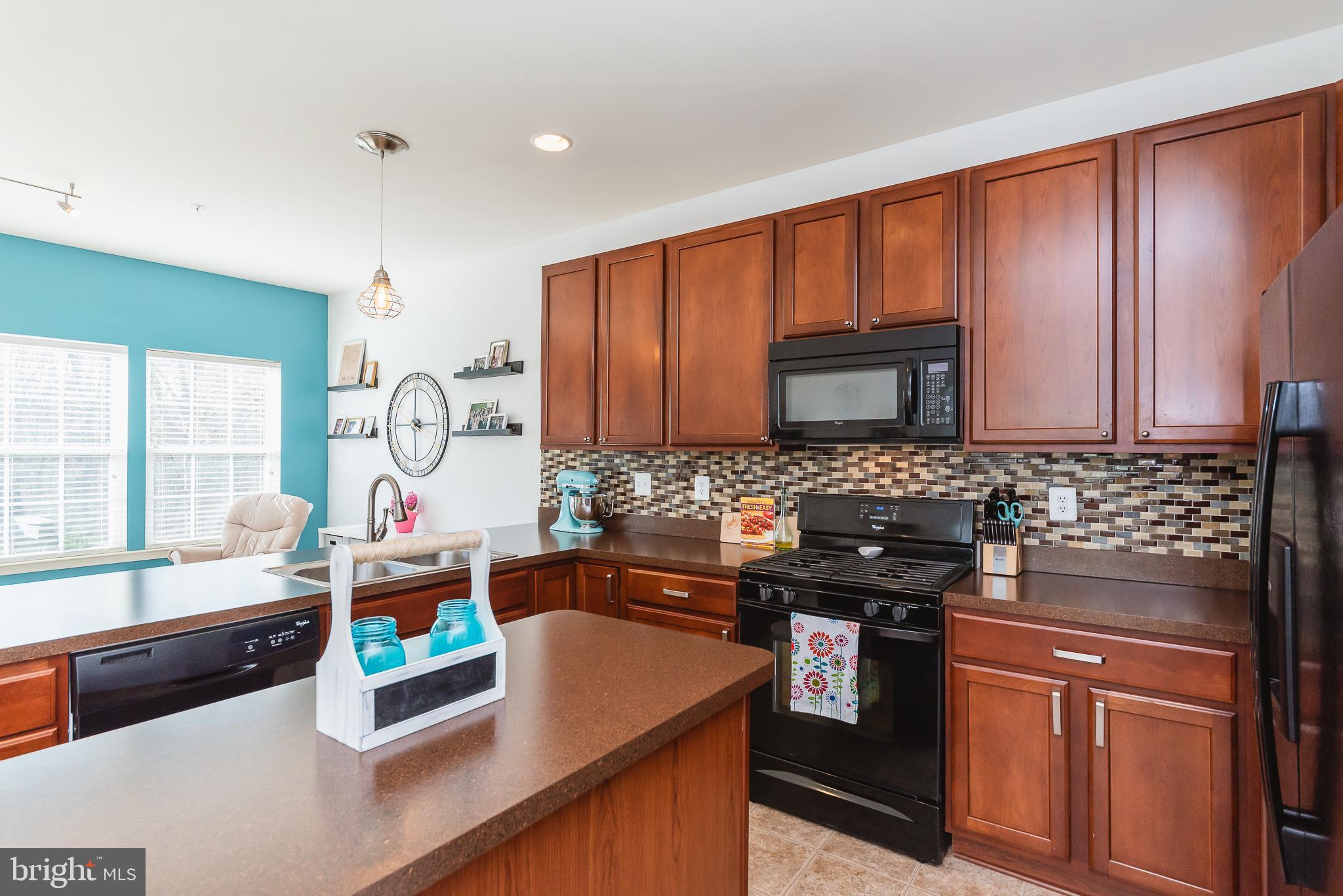 AUTUMN RUN - Residential