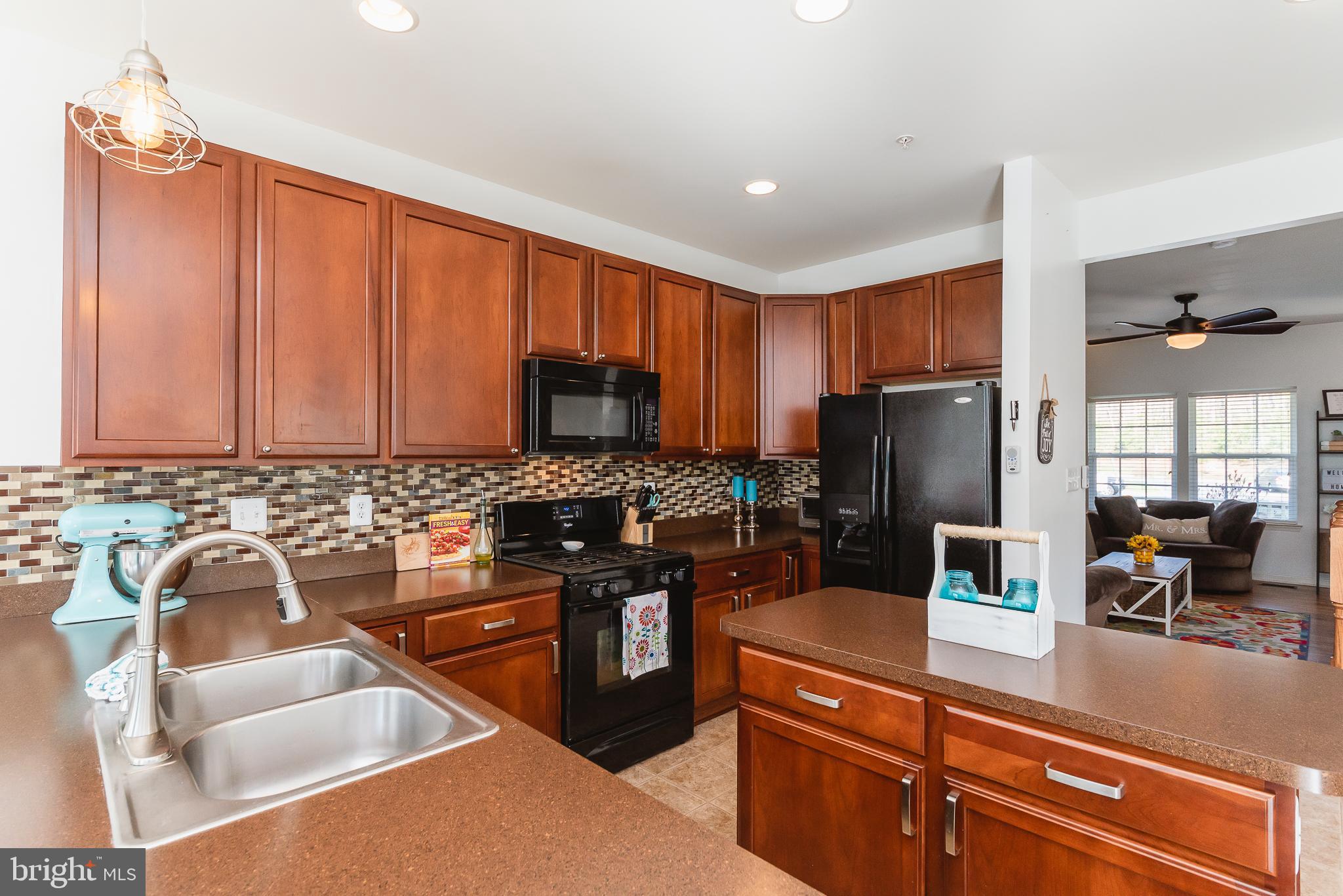 AUTUMN RUN - Residential