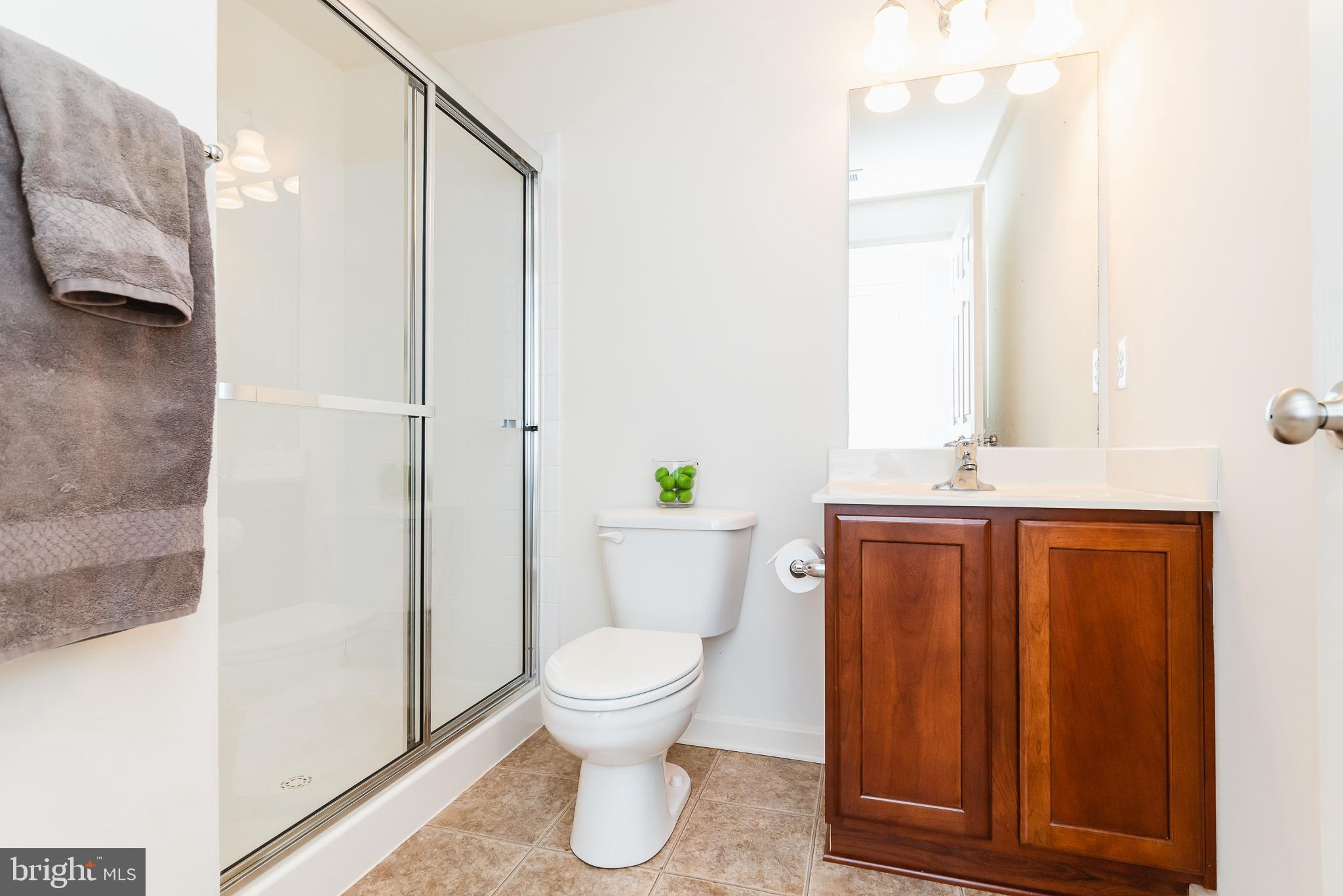 AUTUMN RUN - Residential