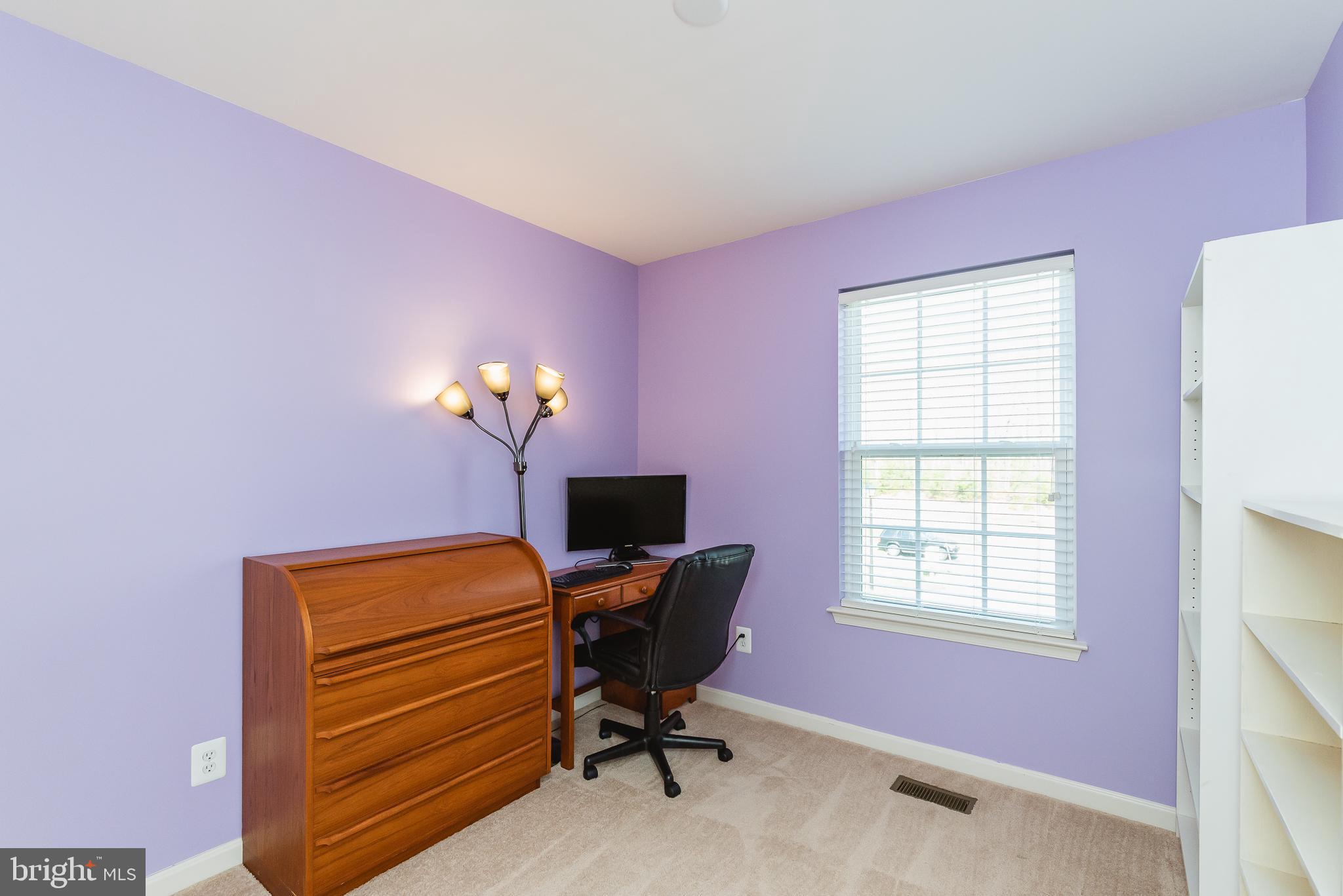 AUTUMN RUN - Residential